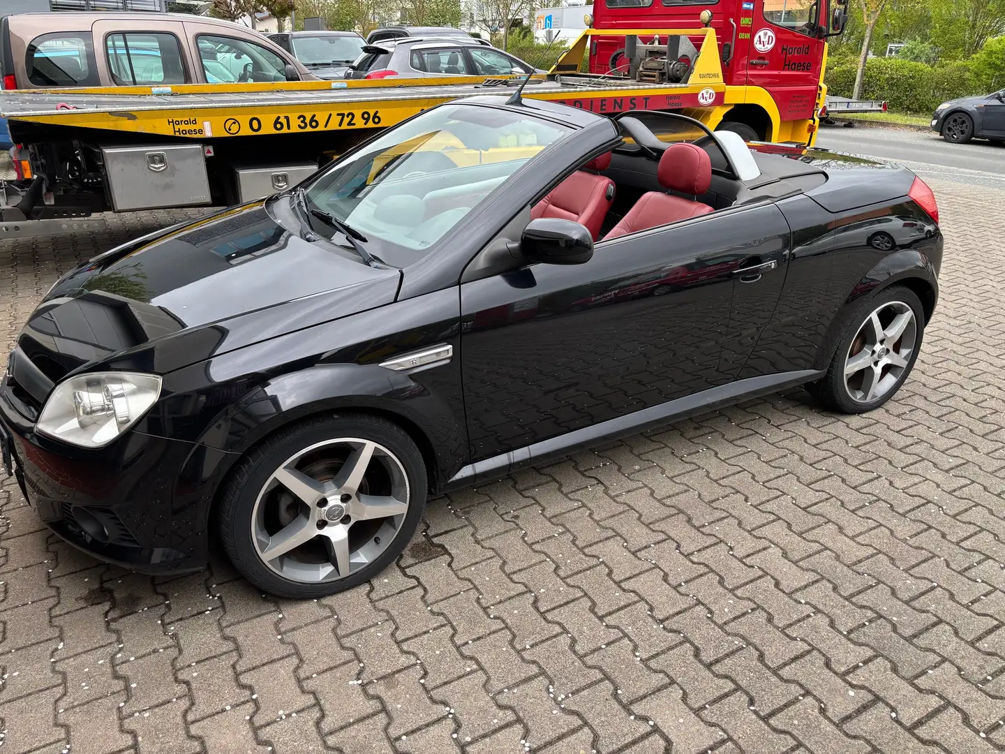 Opel Tigra 1,4i 16V Design Edition/Leder/Klima/ 17" /2 Hand Schwarz - 1