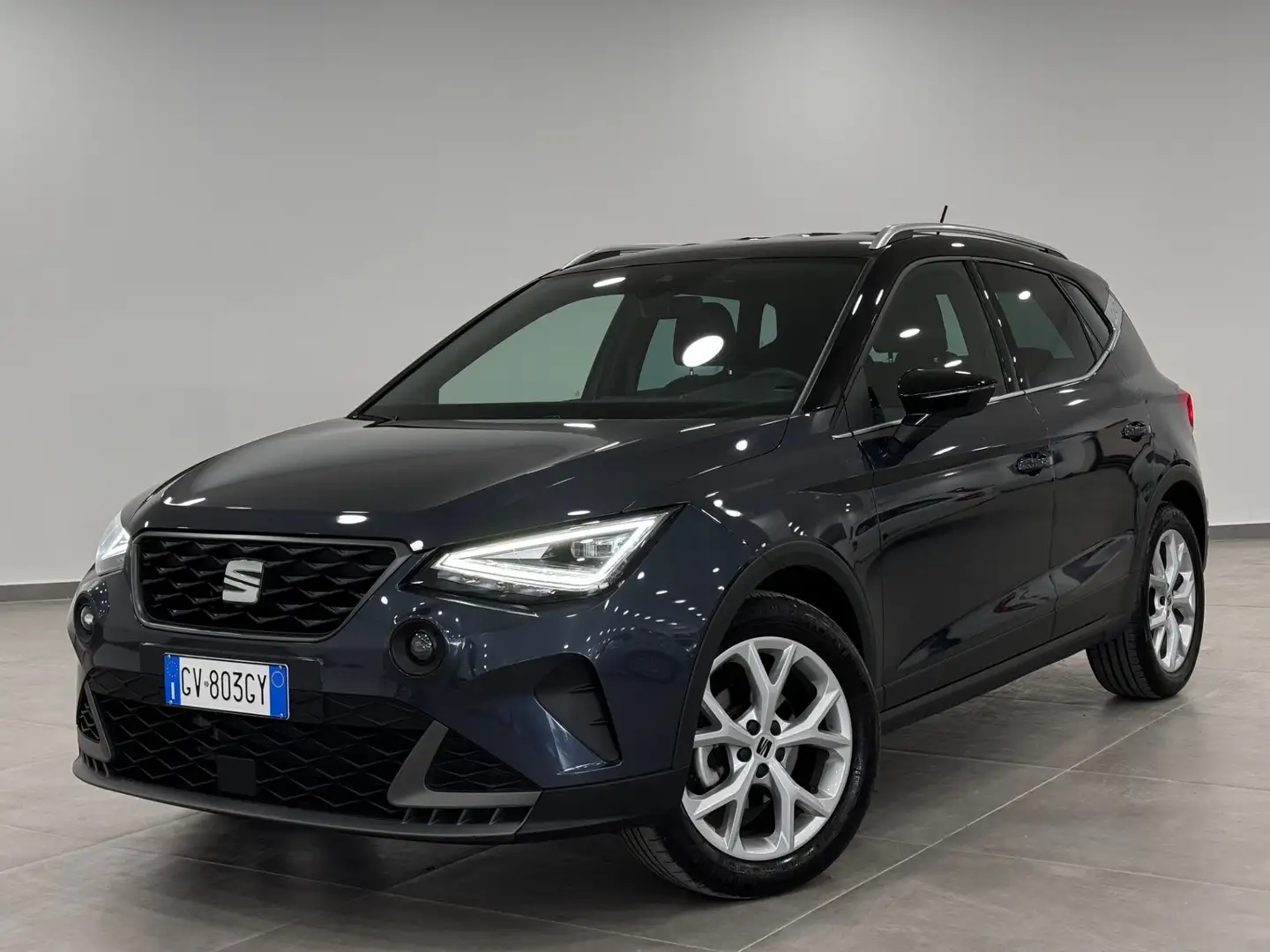SEAT Arona 1.0 EcoTSI FR Grigio - 1