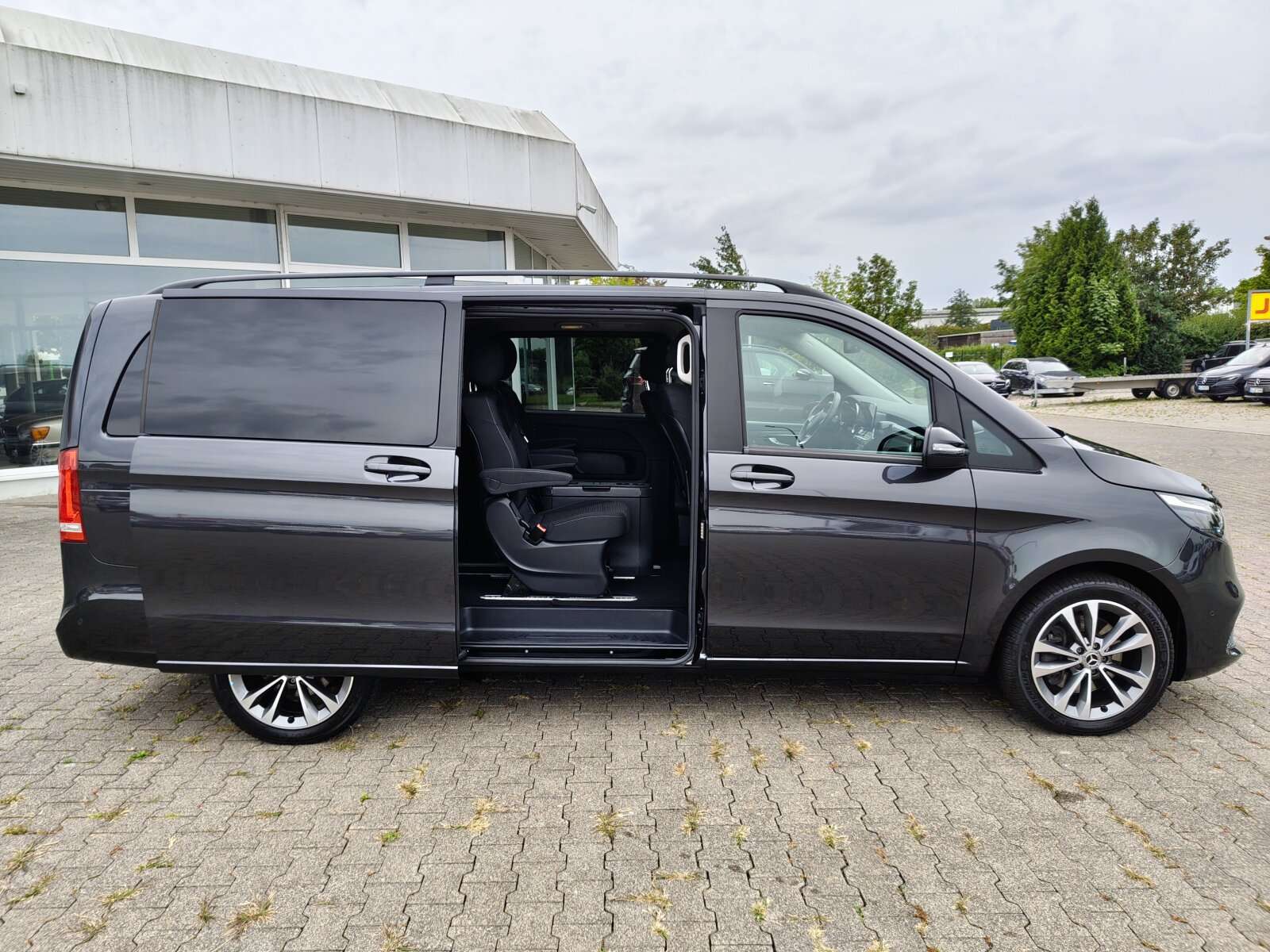 Mercedes-Benz V 300