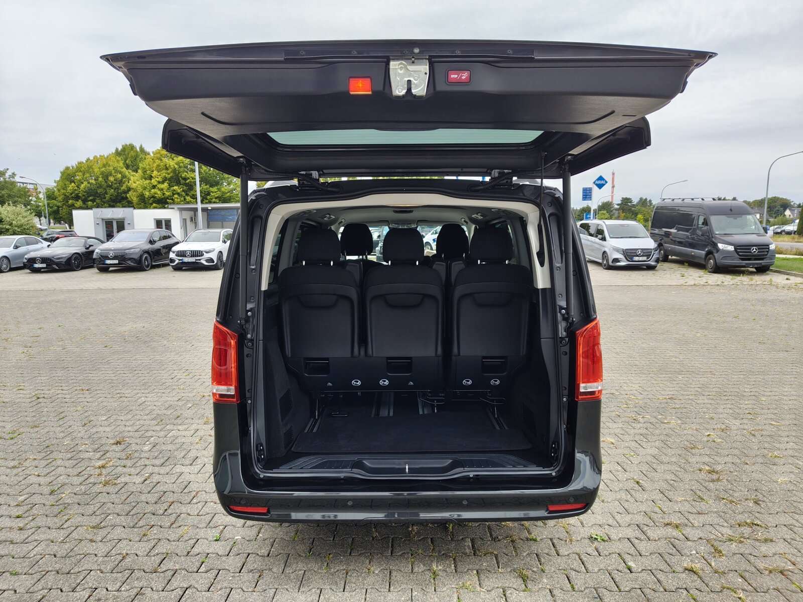 Mercedes-Benz V 300