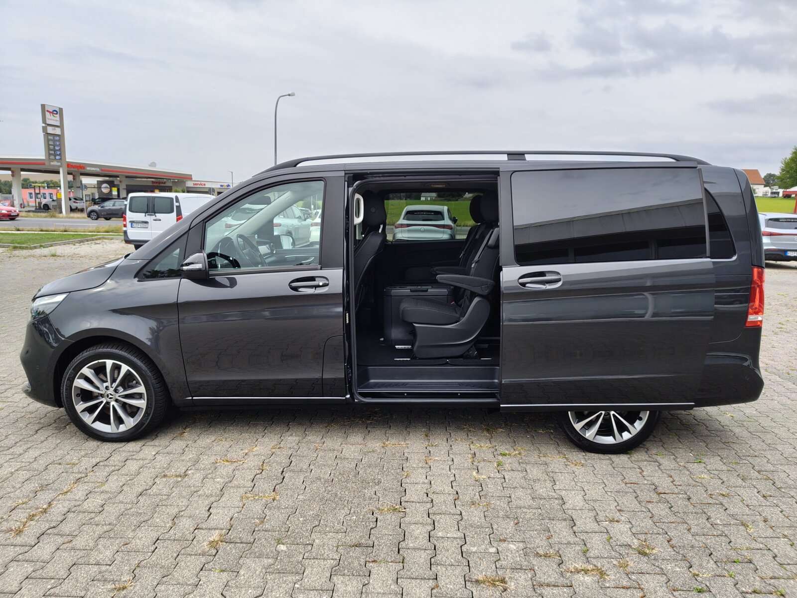 Mercedes-Benz V 300