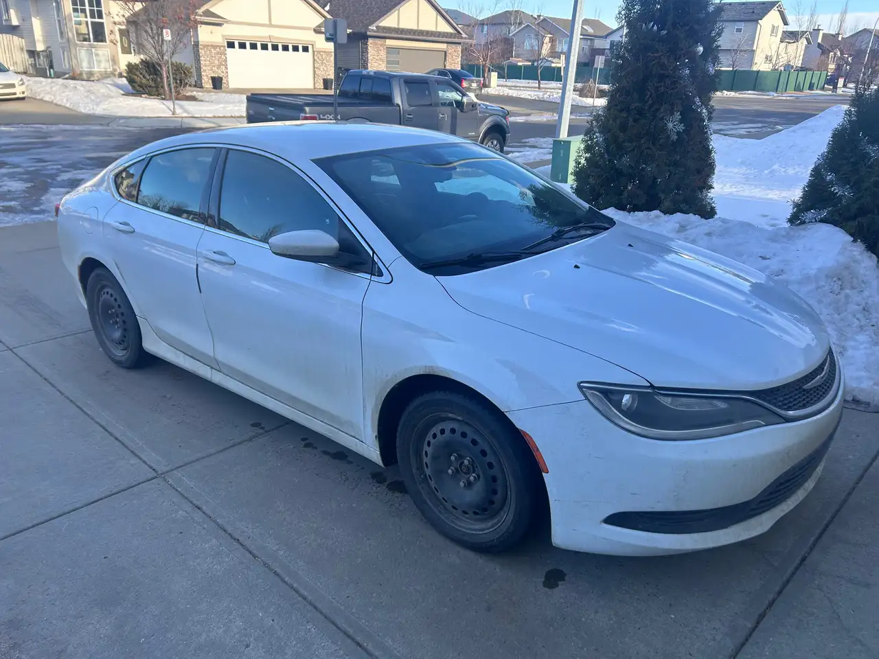 Chrysler 200 снимка Chrysler 200