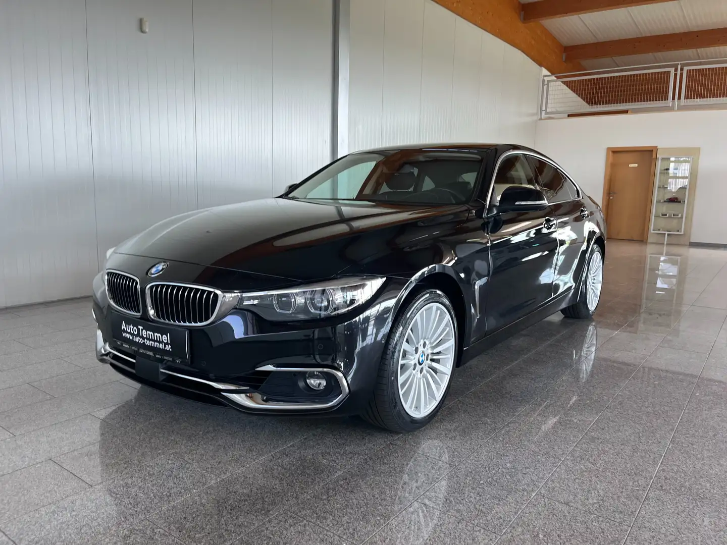 BMW 430 430 d xDrive Luxury Line Schwarz - 2