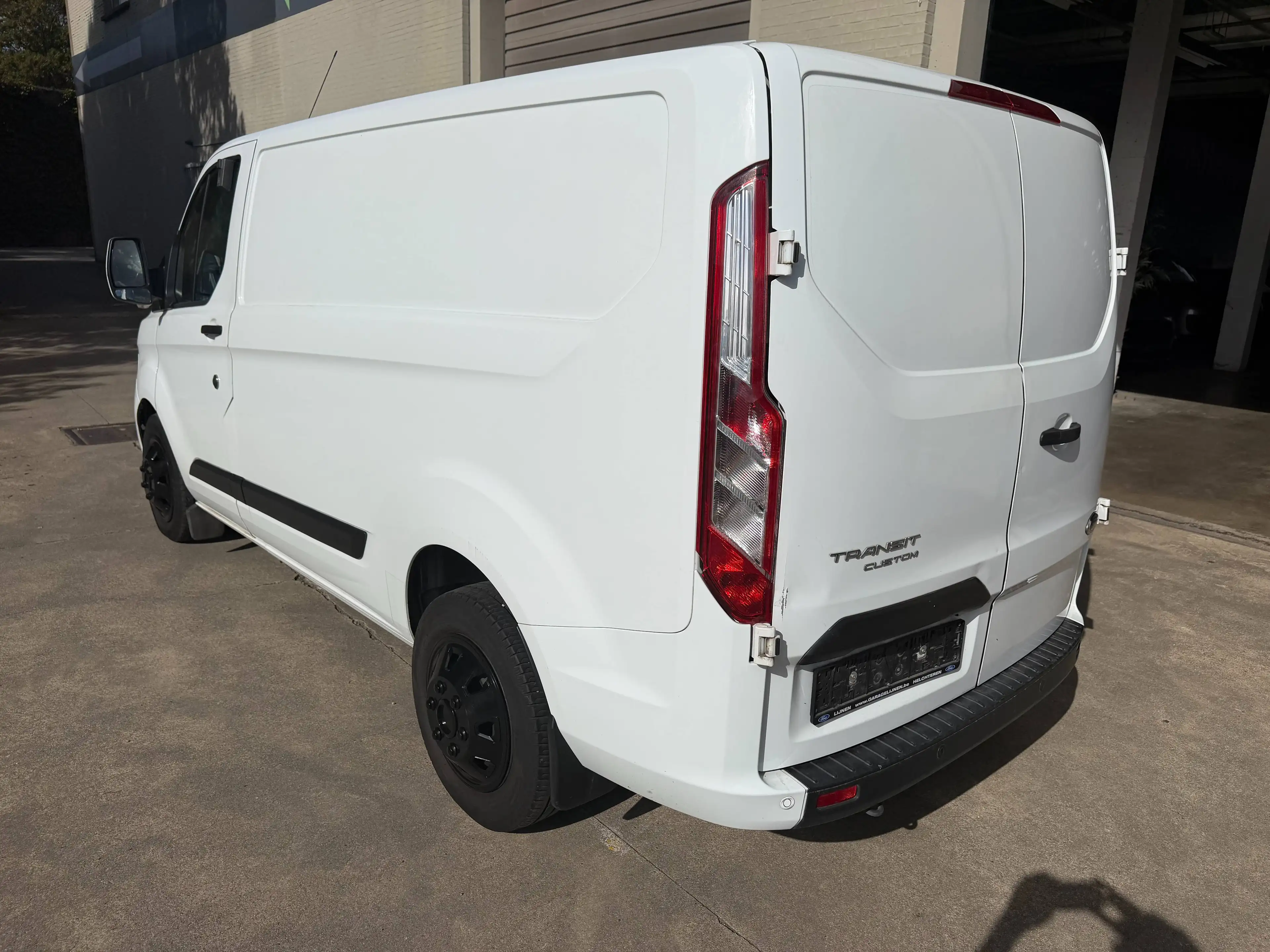 Ford Transit Custom 2.0 TDCi L1H1 Aut. *B2B € 8.800 NETTO* — photo 4