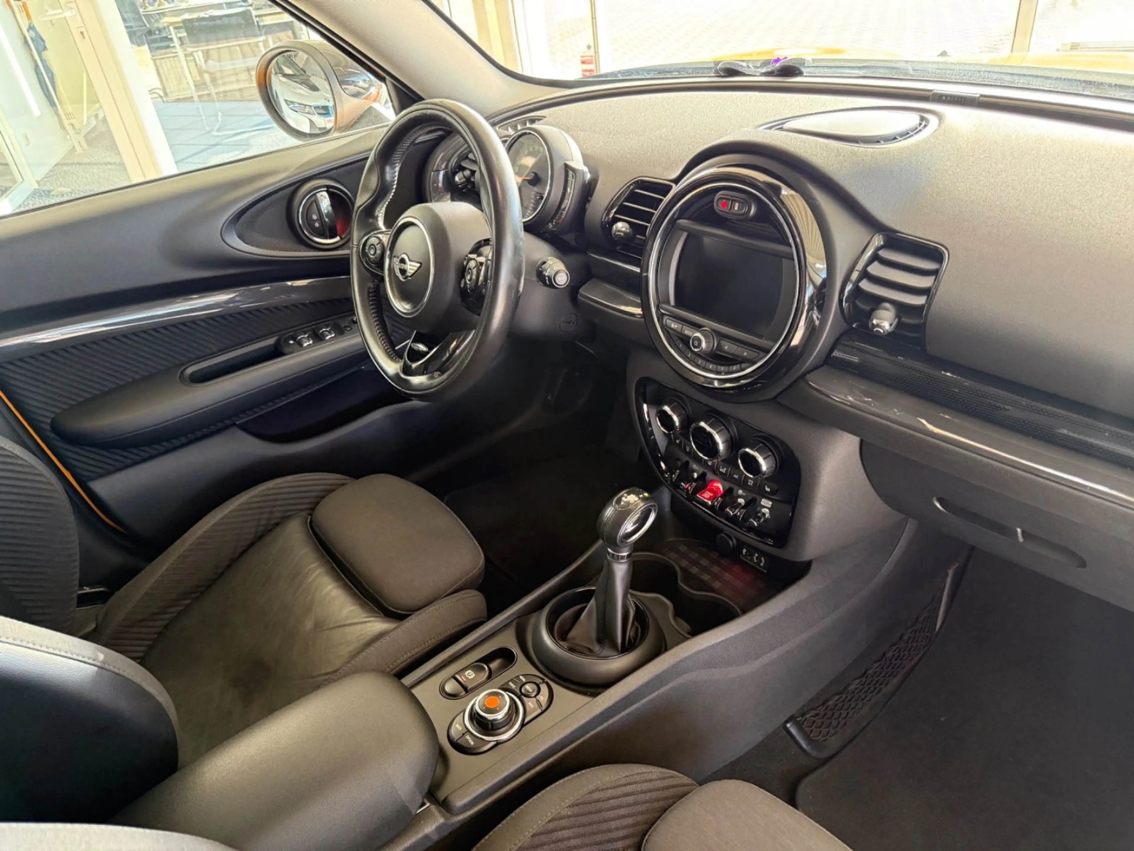 MINI Cooper S Clubman ALL4 AUT./LED/CAM/NAVI/DAB — photo 5