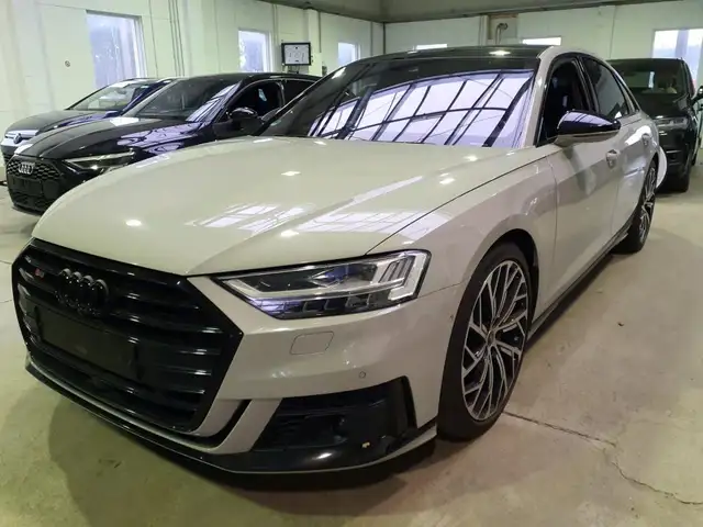 Audi S8 4.0TFSi BLACK/LASER/ACC/HuD/PANO/RSE/S-SITZE