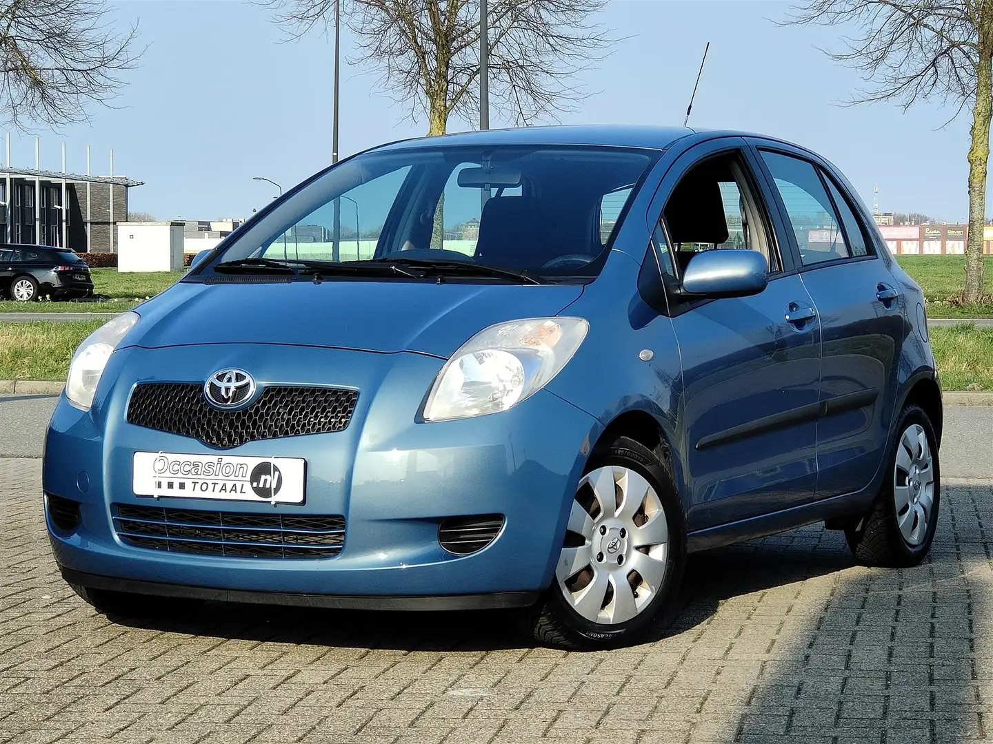 Toyota Yaris 1.3 VVTi Sol MMT | Automaat | Airco Blau - 1