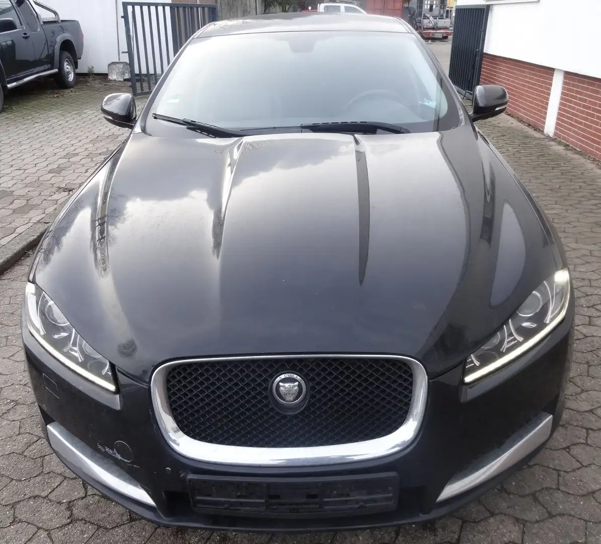 Jaguar XF 2.2 Negro - 2