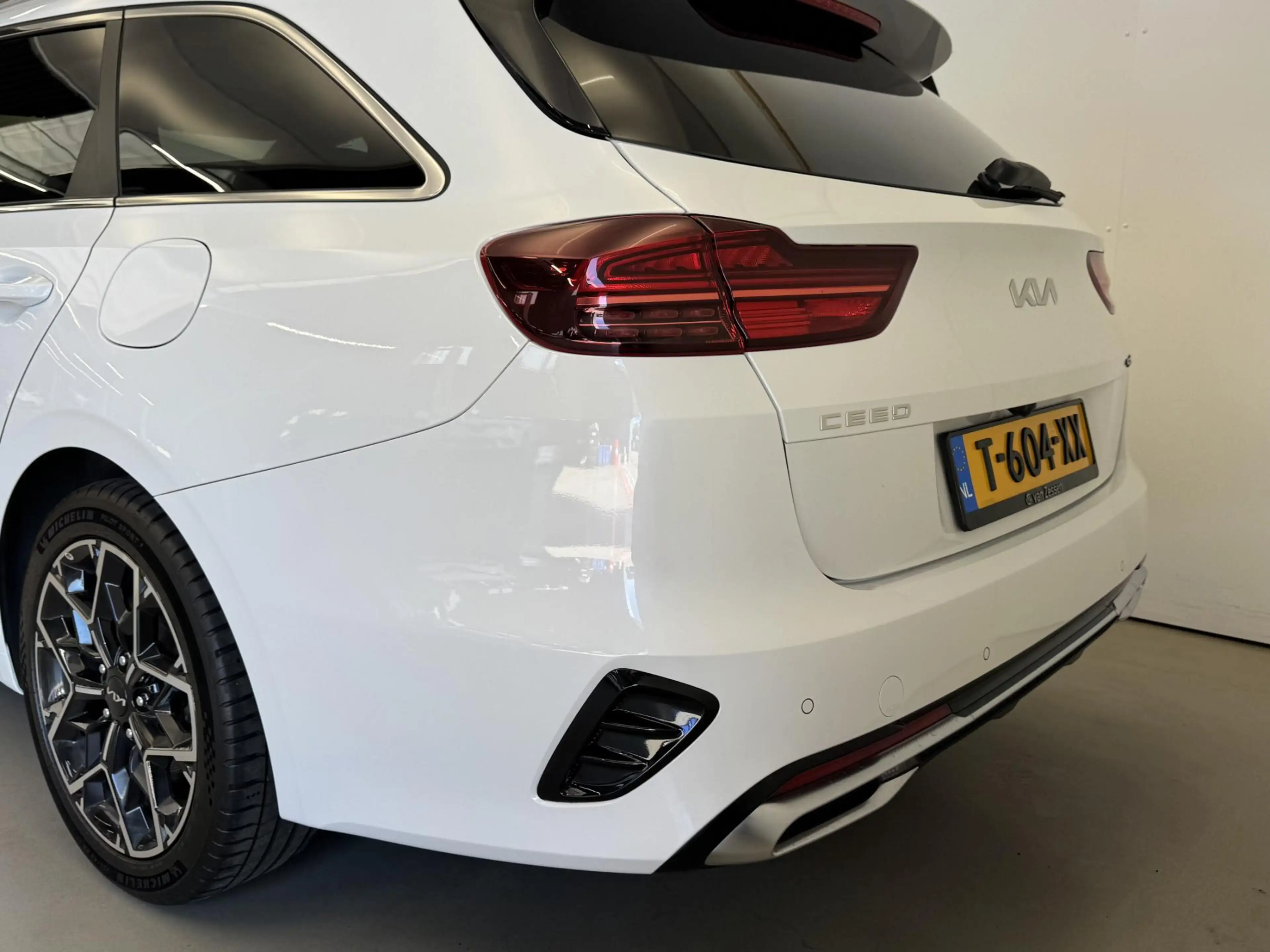 Kia Ceed SW / cee'd SW Sportswagon 1.5 T-GDi GT-Line Automaat | Pano | Na — photo 5