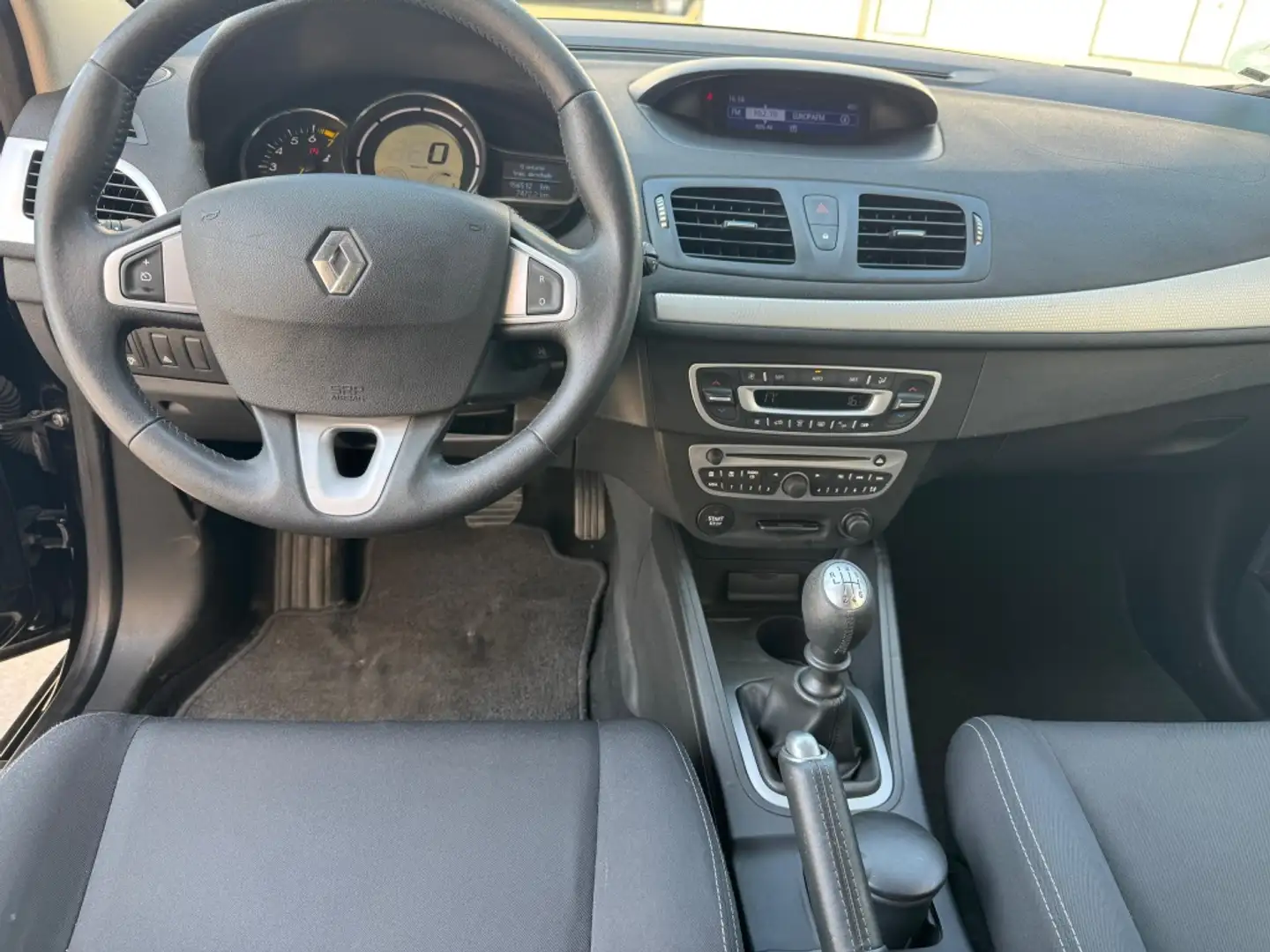 Renault Megane 1.6 Dynamique 110 Negro - 2