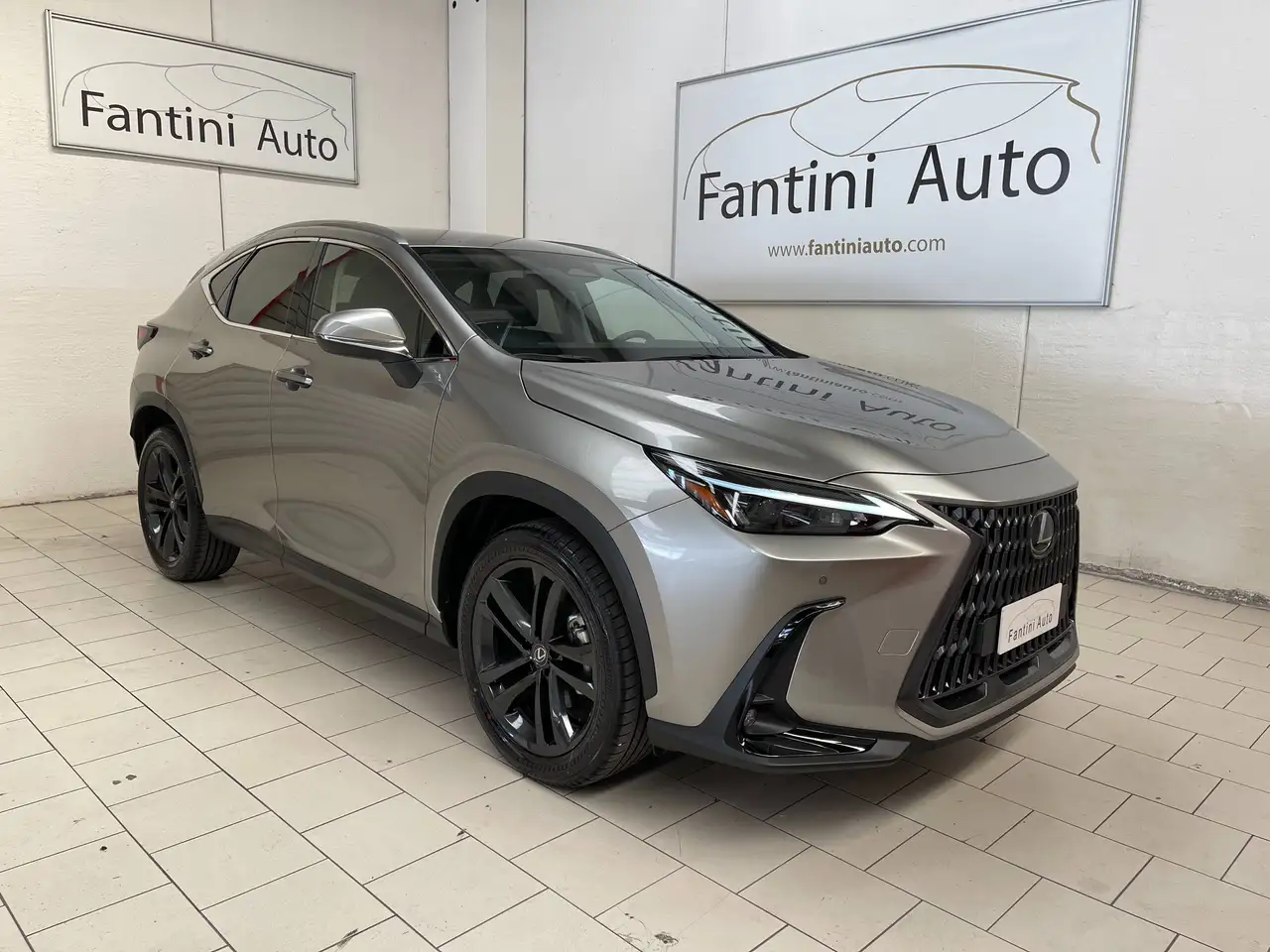 Lexus NX 2026