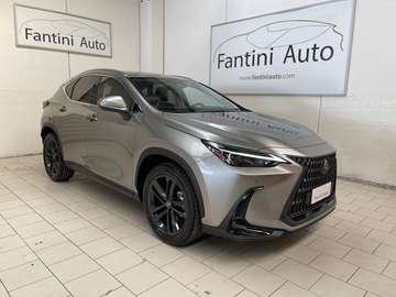 Premium + 2.5 Hybrid 4wd 200cv e-cvt-LEGGI SOTTO