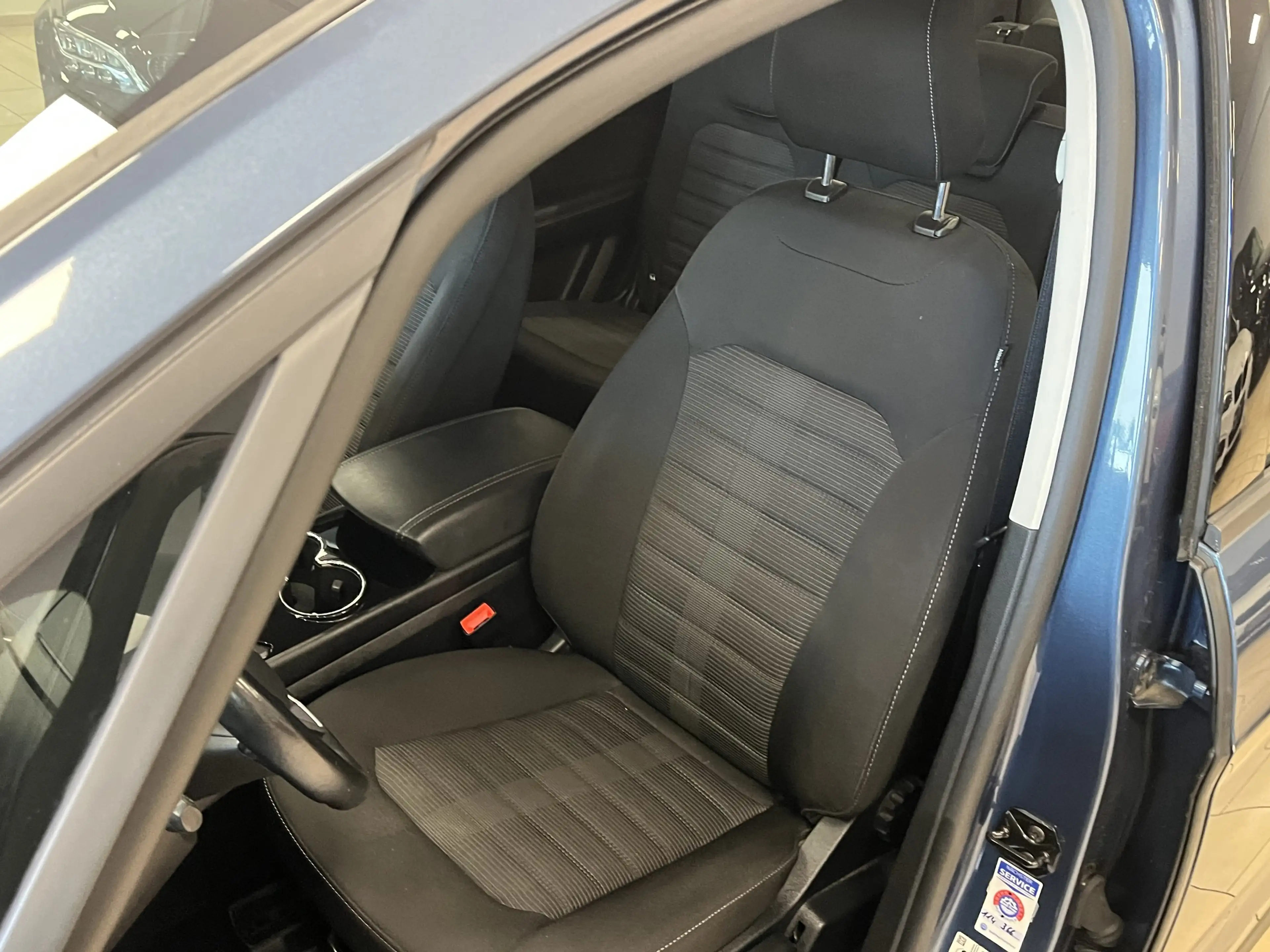 Ford Galaxy Trend 7-Sitzer W-Paket*PDC*CarPlay*WLAN — photo 13