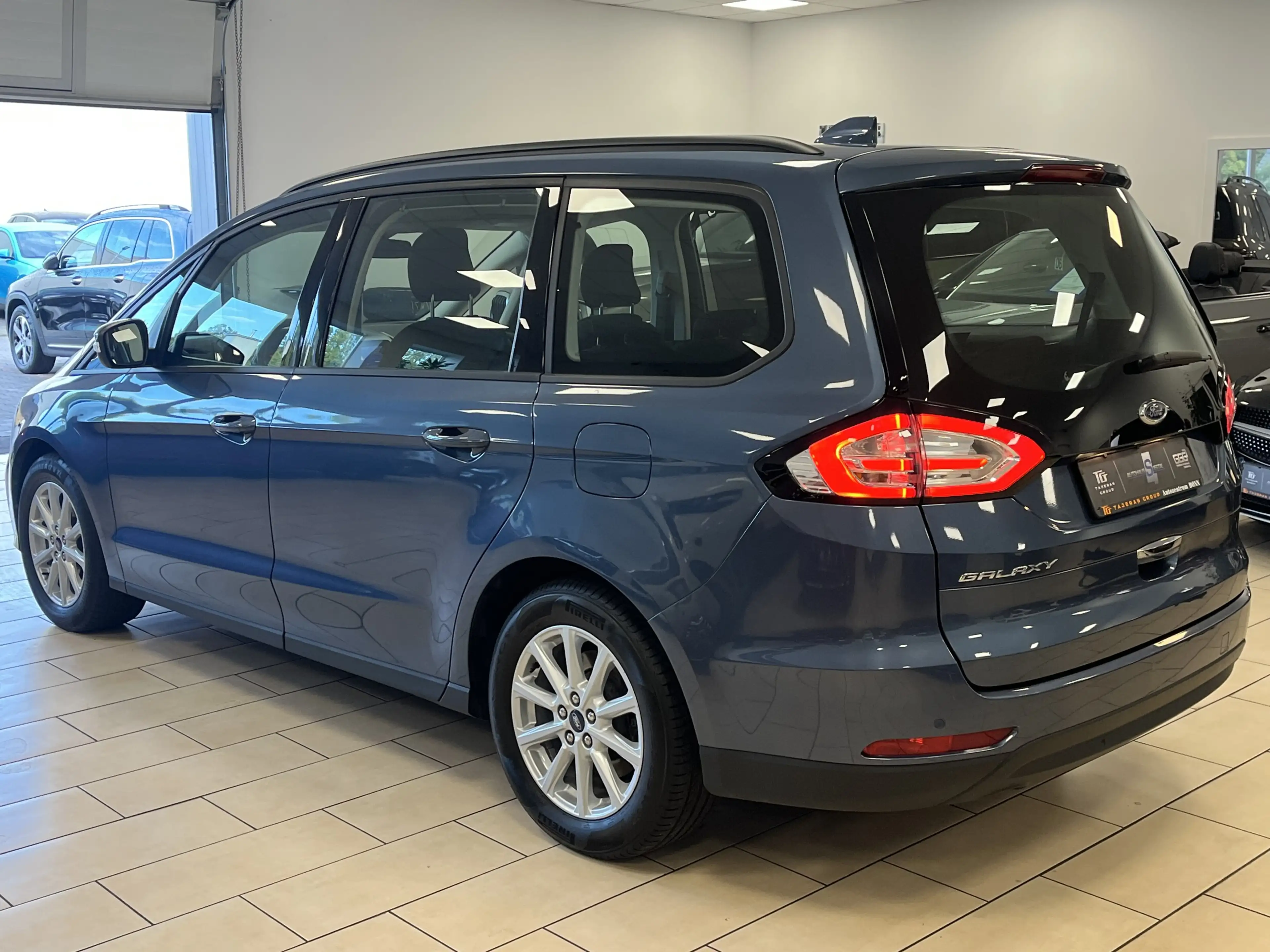 Ford Galaxy Trend 7-Sitzer W-Paket*PDC*CarPlay*WLAN — photo 9