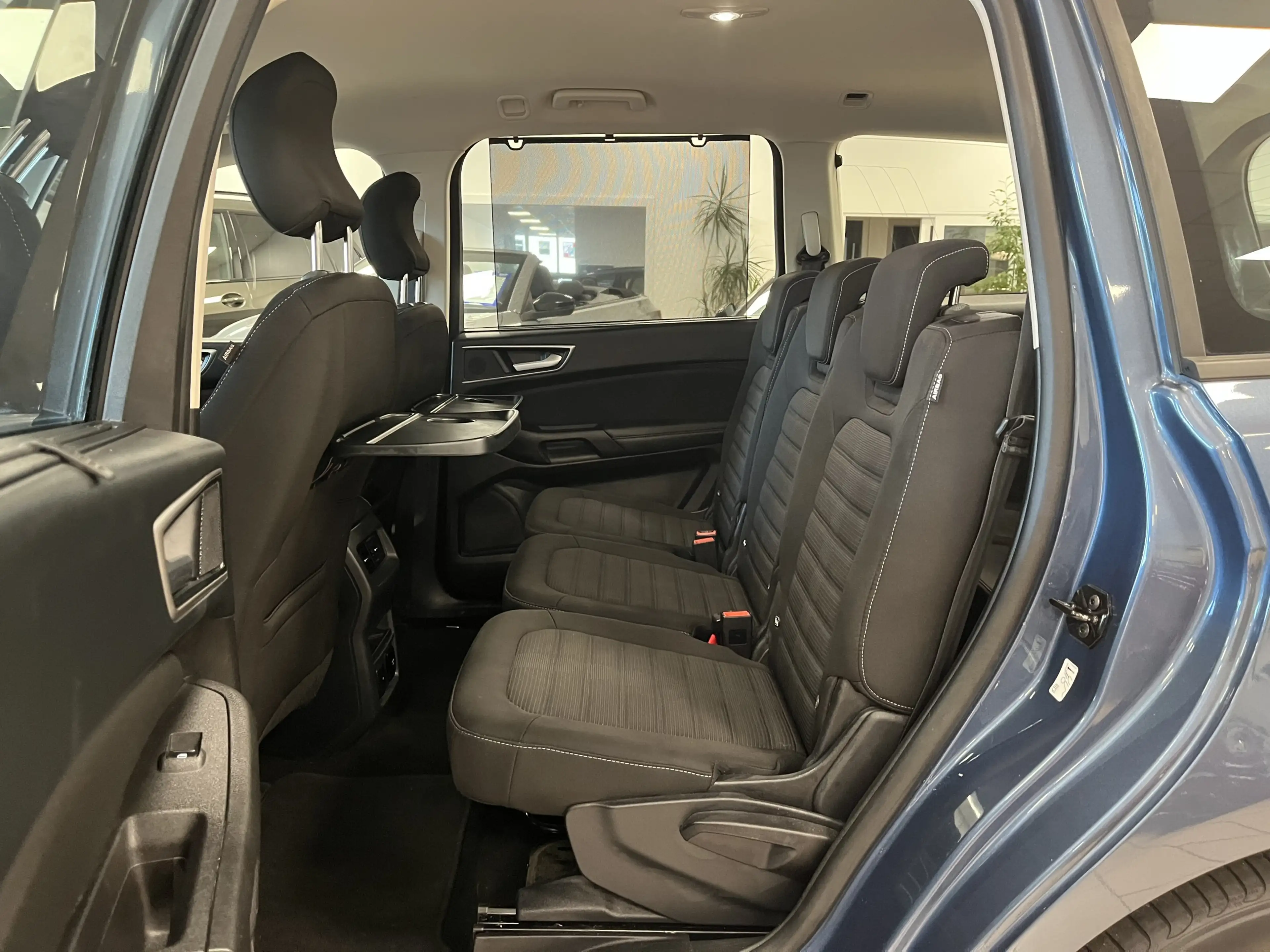 Ford Galaxy Trend 7-Sitzer W-Paket*PDC*CarPlay*WLAN — photo 8