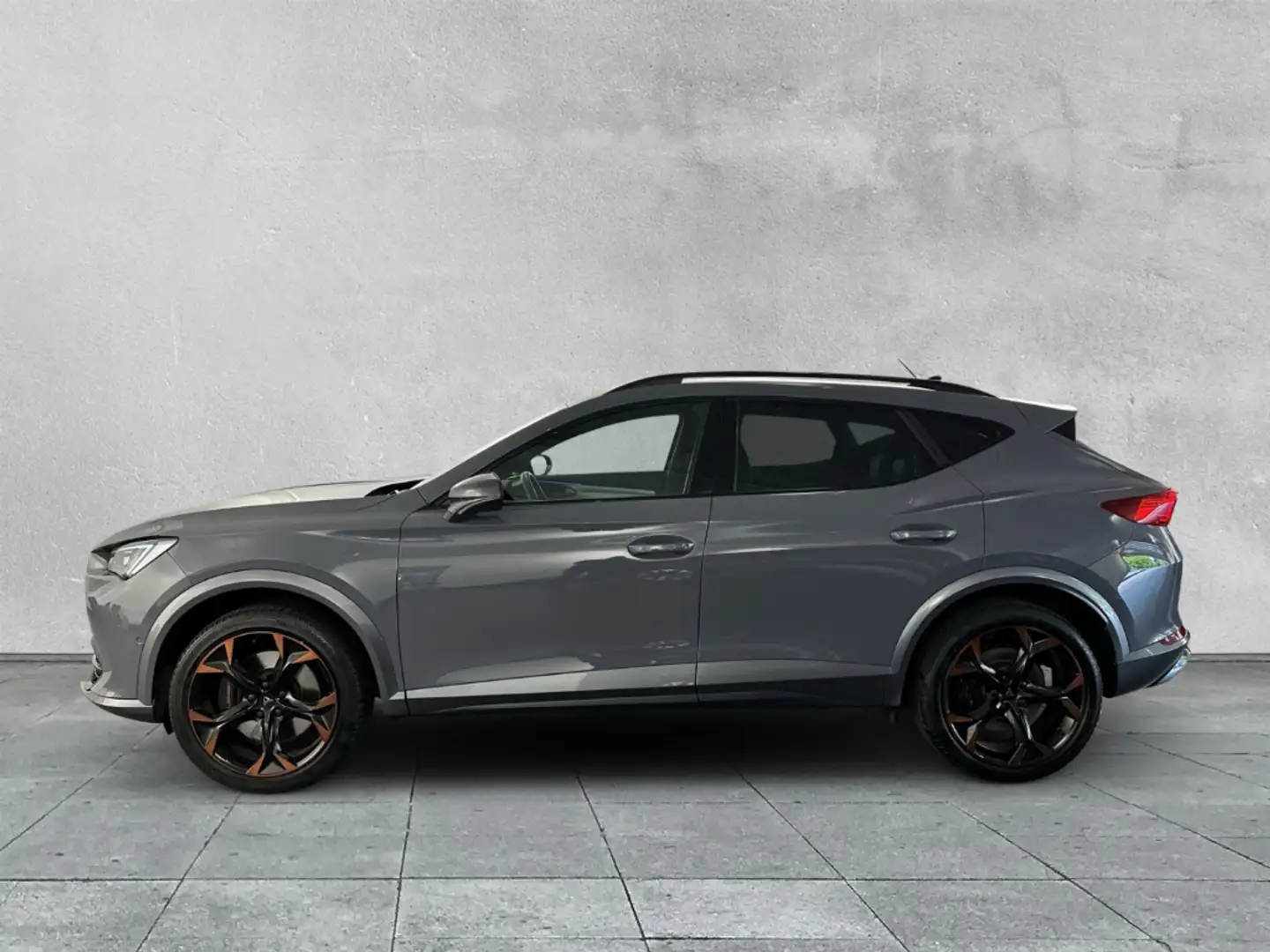 CUPRA Formentor 4DRIVE 2.0 TSI VZ NAVI+ACC+KLIMA+LED Grau - 2
