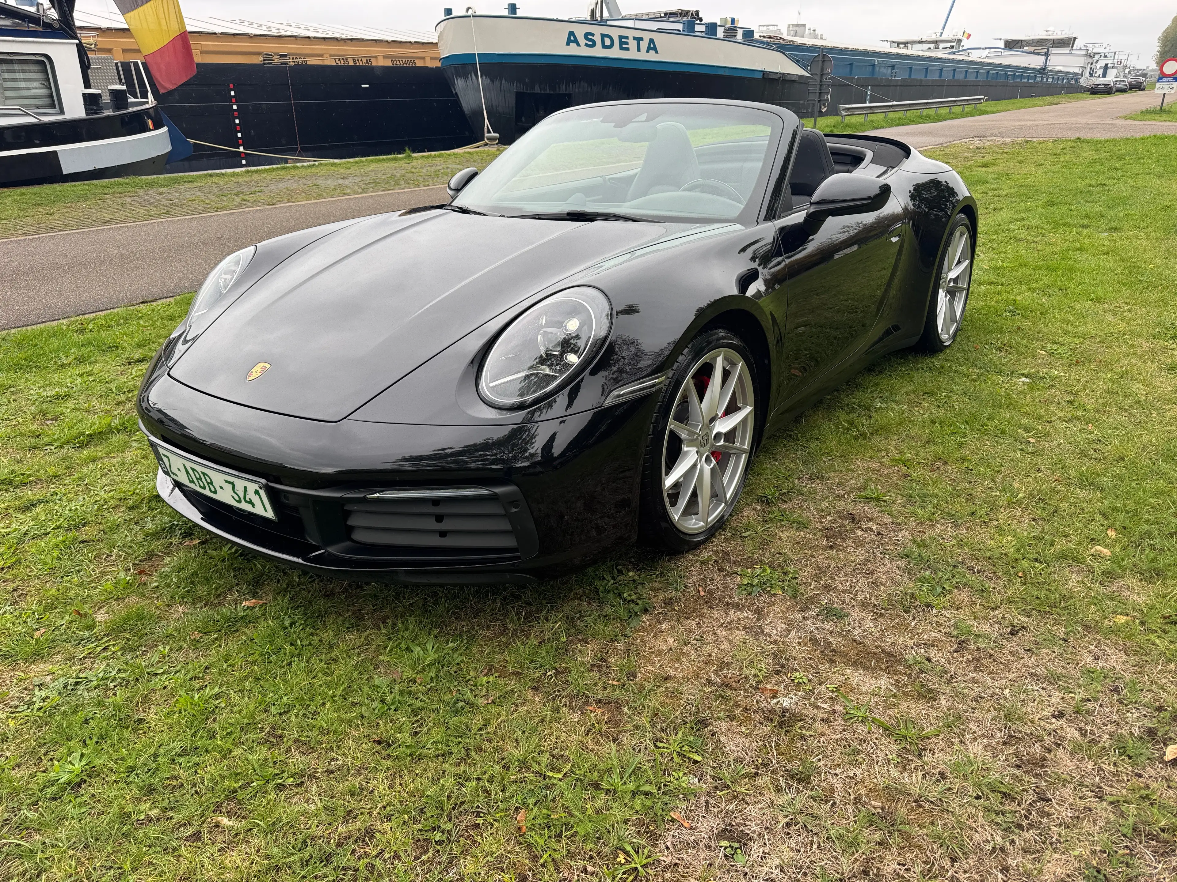 Porsche 992 — photo 2