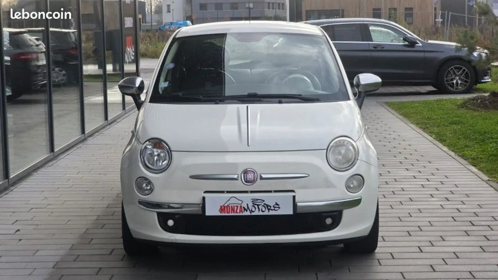 Fiat 500 1.2 8V 69CH 500BYGUCCI - 2