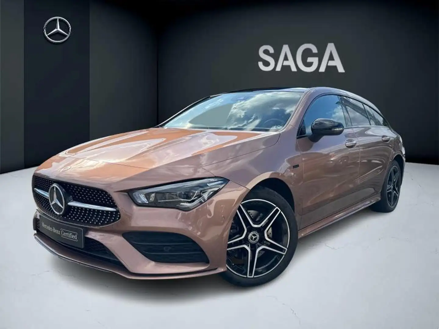 Mercedes-Benz CLA 250 250 e SB AMG Pack Night Premium PLUS Goud - 1