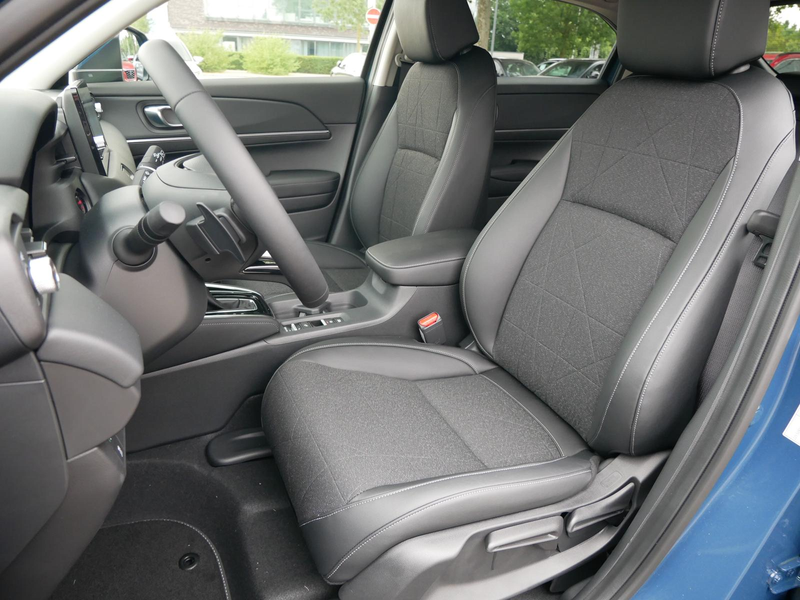 Honda HR-V Hybrid 1.5 Advance+NAVI+SHZ+8J. GARANTIE — photo 18