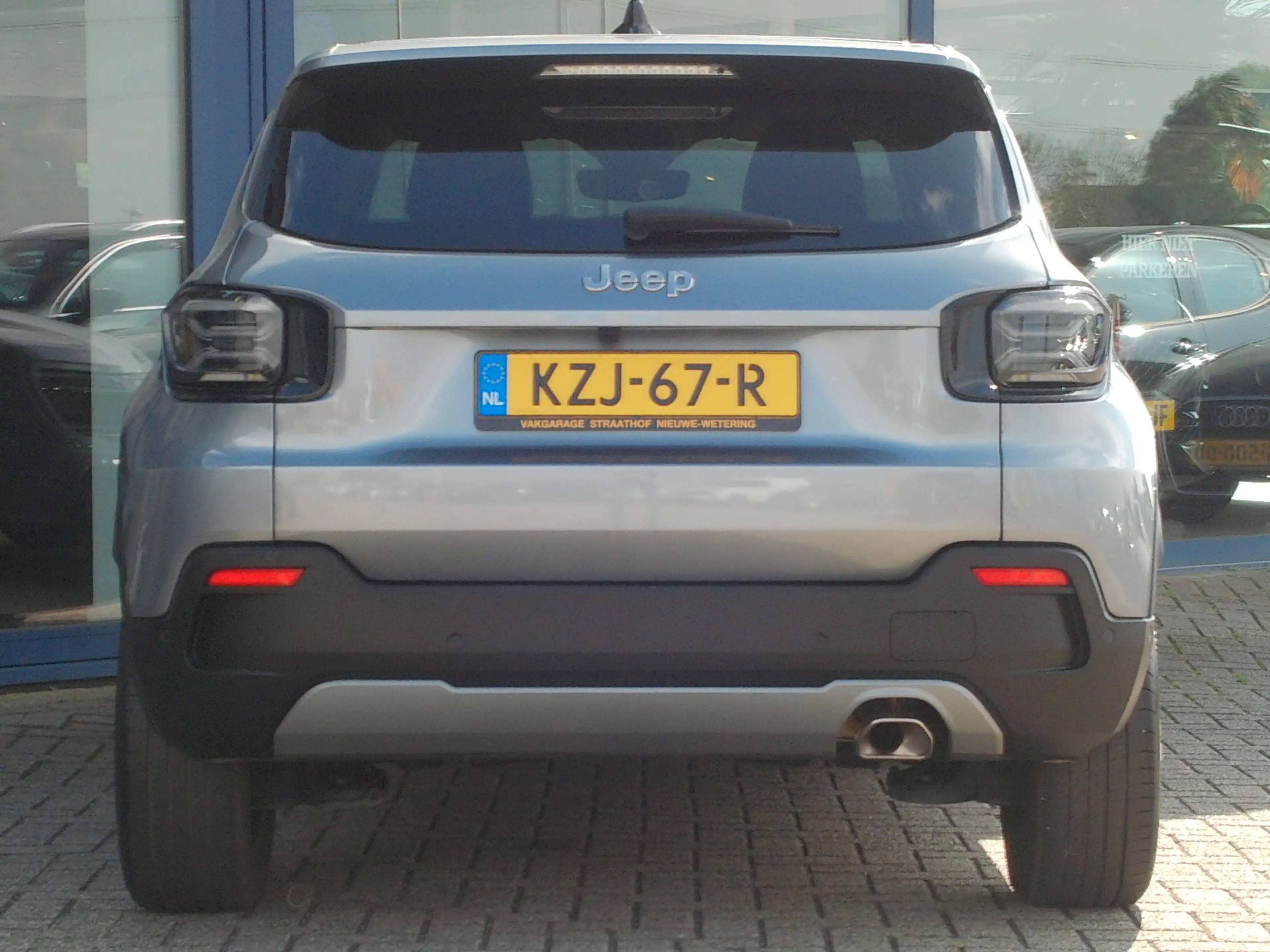 Jeep Avenger 1.2 e-Hybrid Longitude, Carplay + Android Auto / J — photo 21