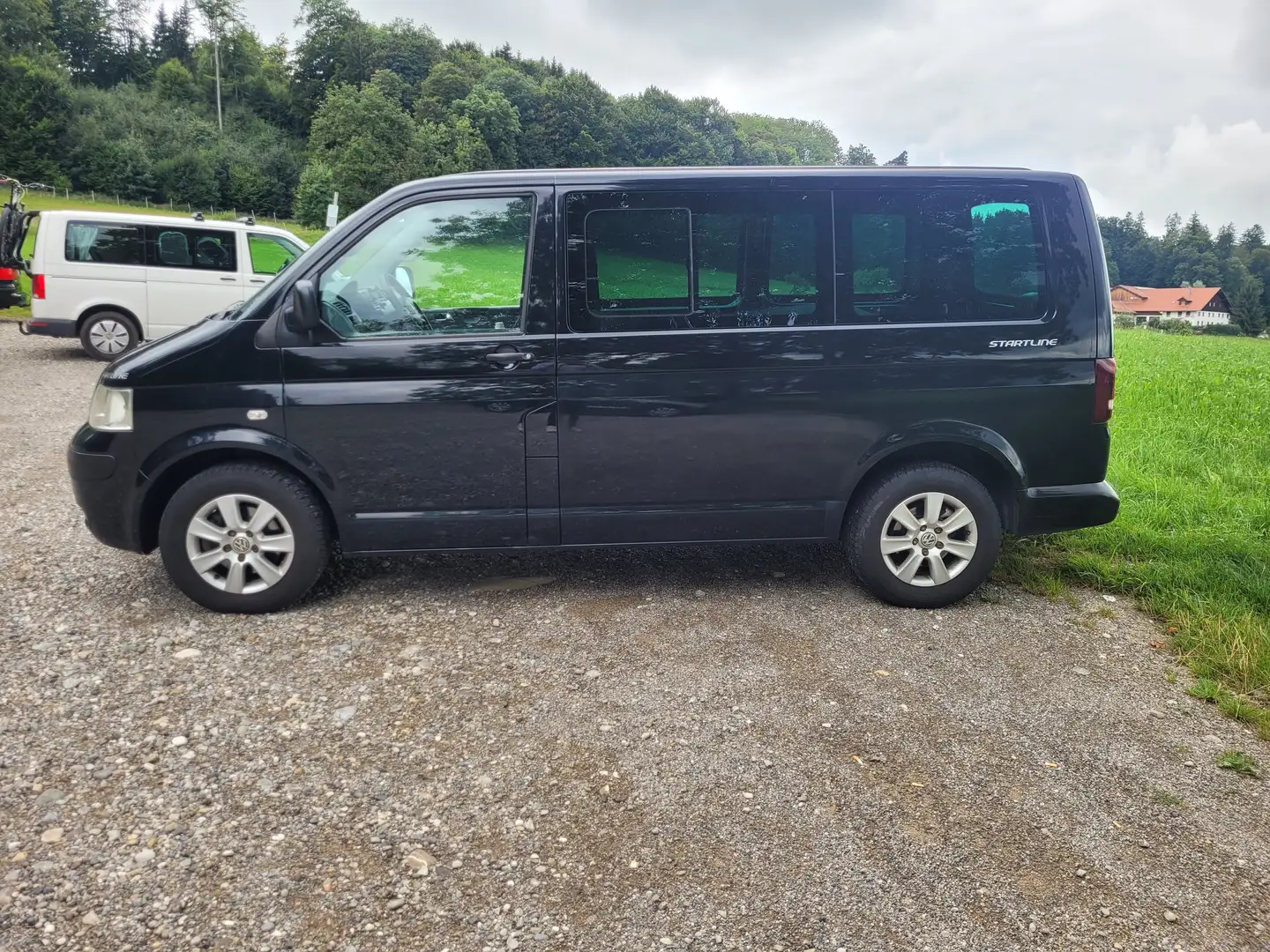 Volkswagen T5 Multivan Startline *TÜV Neu/Bett/Tempomat/AHK* Schwarz - 2
