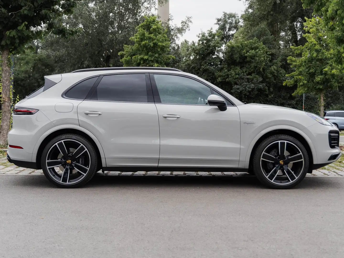 Porsche Cayenne E-Hybrid PHEV *P.O. bis 07/26* Gris - 2