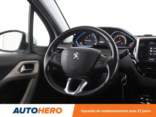 Peugeot 2008 view 13