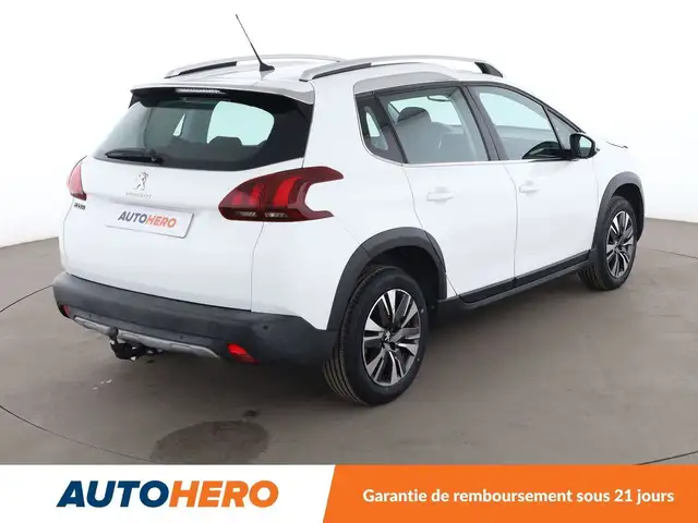 Peugeot 2008 view 6