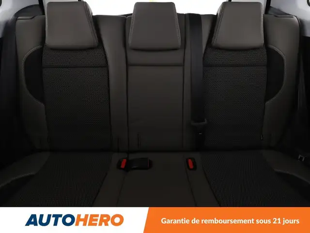 Peugeot 2008 view 15