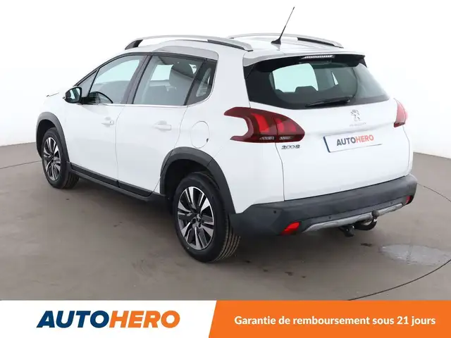 Peugeot 2008 view 4