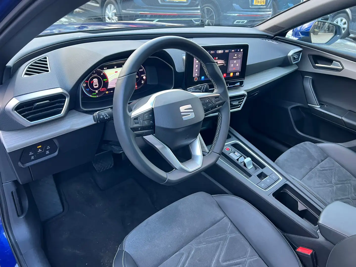 SEAT Leon e-Hybrid Sportstourer 1.4 TSI eHybrid PHEV pano, virtual co Bleu - 2