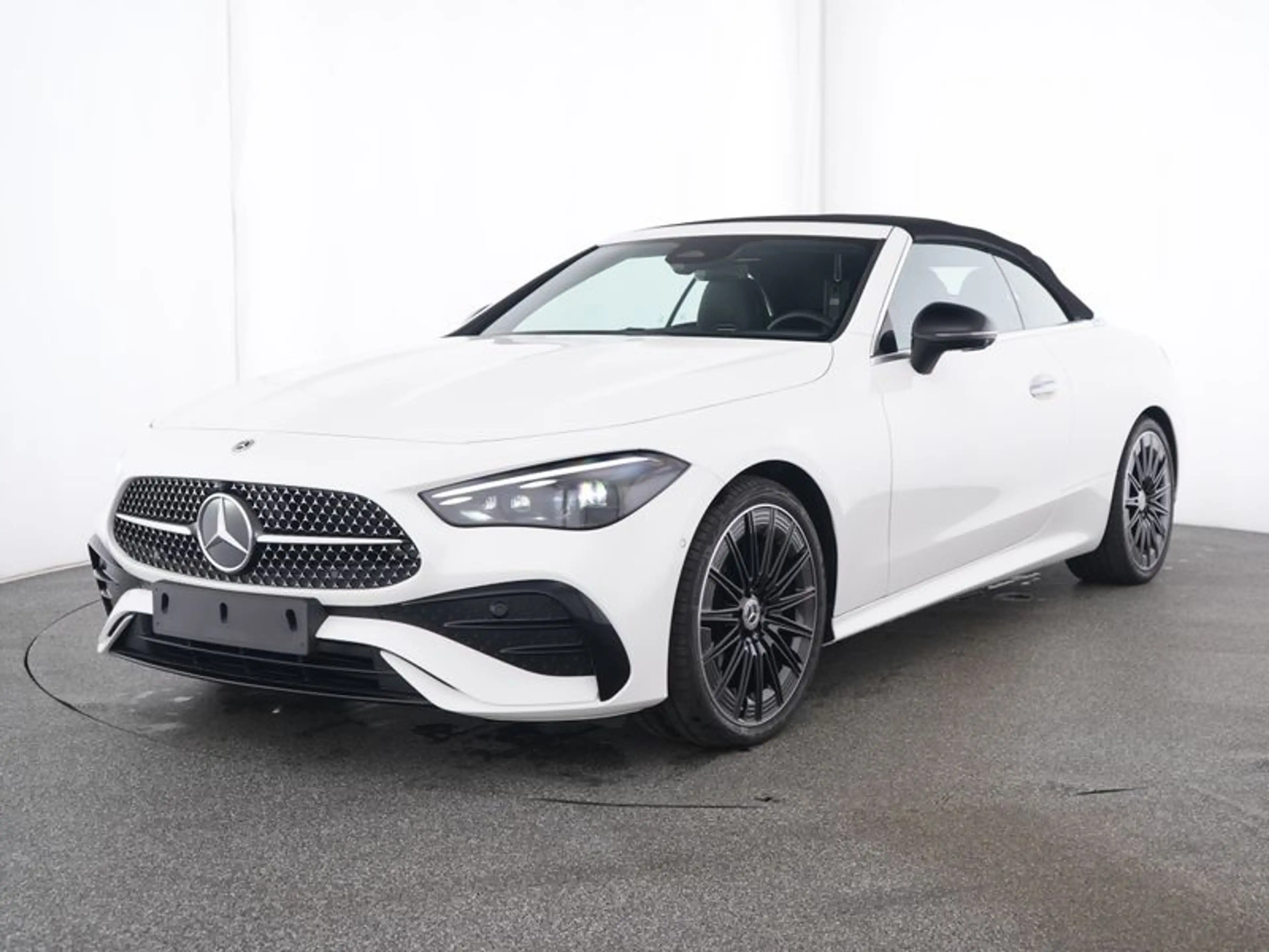 Mercedes-Benz CLE 200 Cabrio AMG-Sport/DIGITAL/Burm/HUD/Night — photo 2