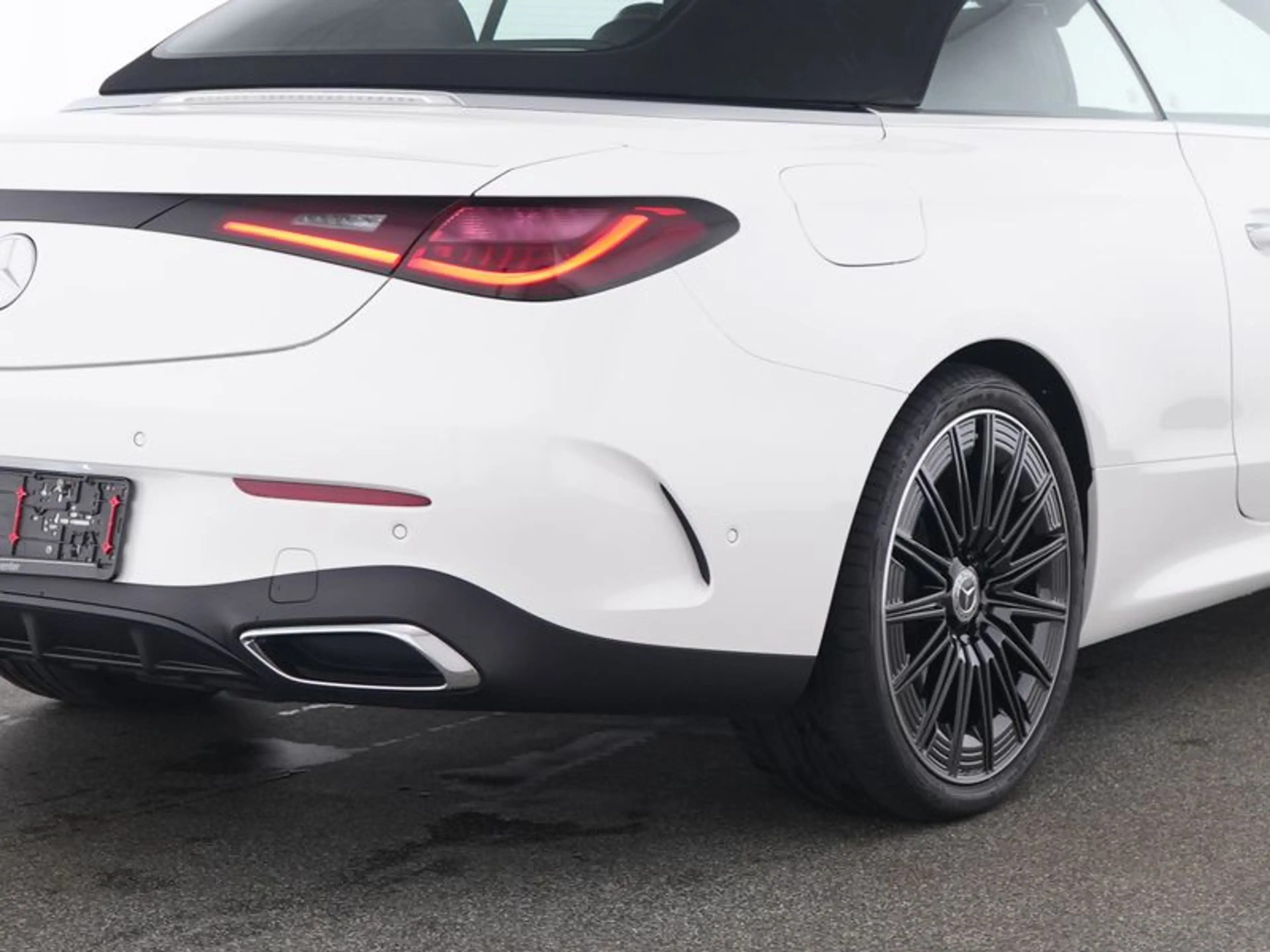 Mercedes-Benz CLE 200 Cabrio AMG-Sport/DIGITAL/Burm/HUD/Night — photo 5