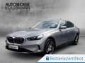 BMW i5 eDRIVE40 LIMO ICONIC GLOW 19''LC PROF SITZLÜFT 360 Grau - thumbnail 1