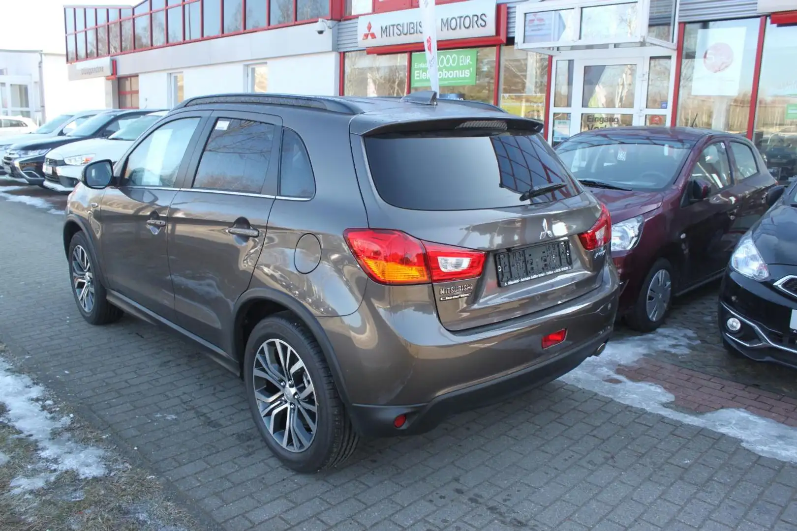 Mitsubishi ASX Diamant Edition+ 1.6 ,WR Braun - 2