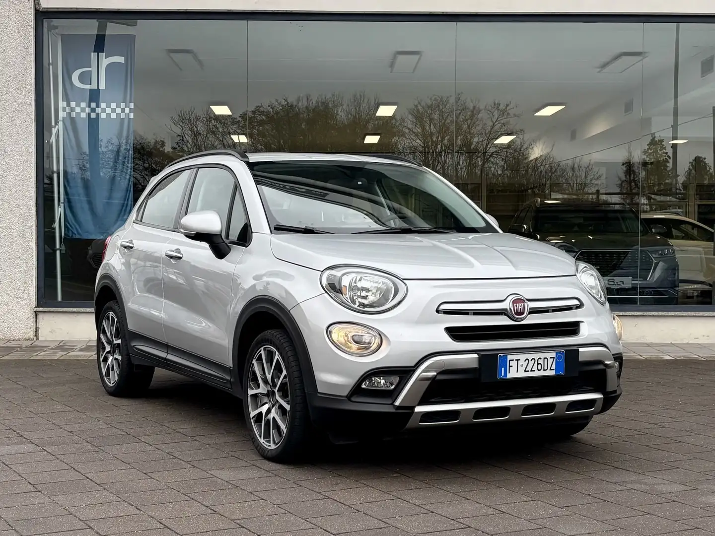 Fiat 500X 500X 1.4 MultiAir 140 CV City Cross Plateado - 1