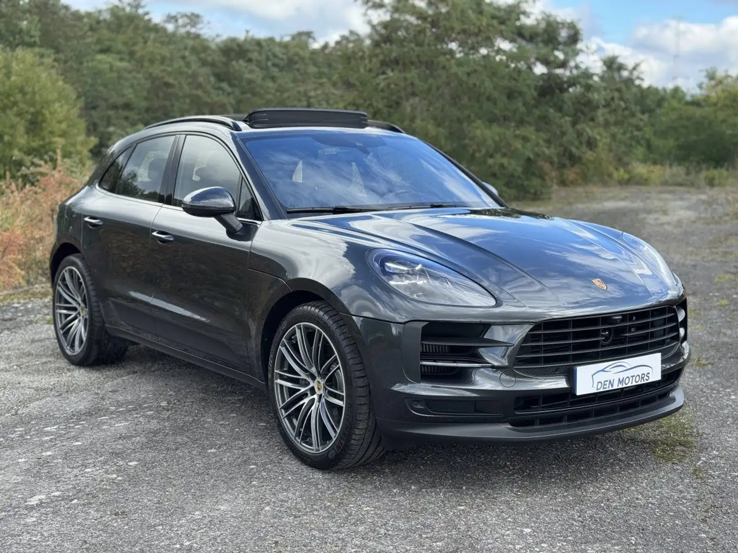 Porsche Macan - À PARTIR DE 941eu/MOIS* - S 3.0 V6 354ch suivi Porsche, 32 000 eu d'options Gris - 2