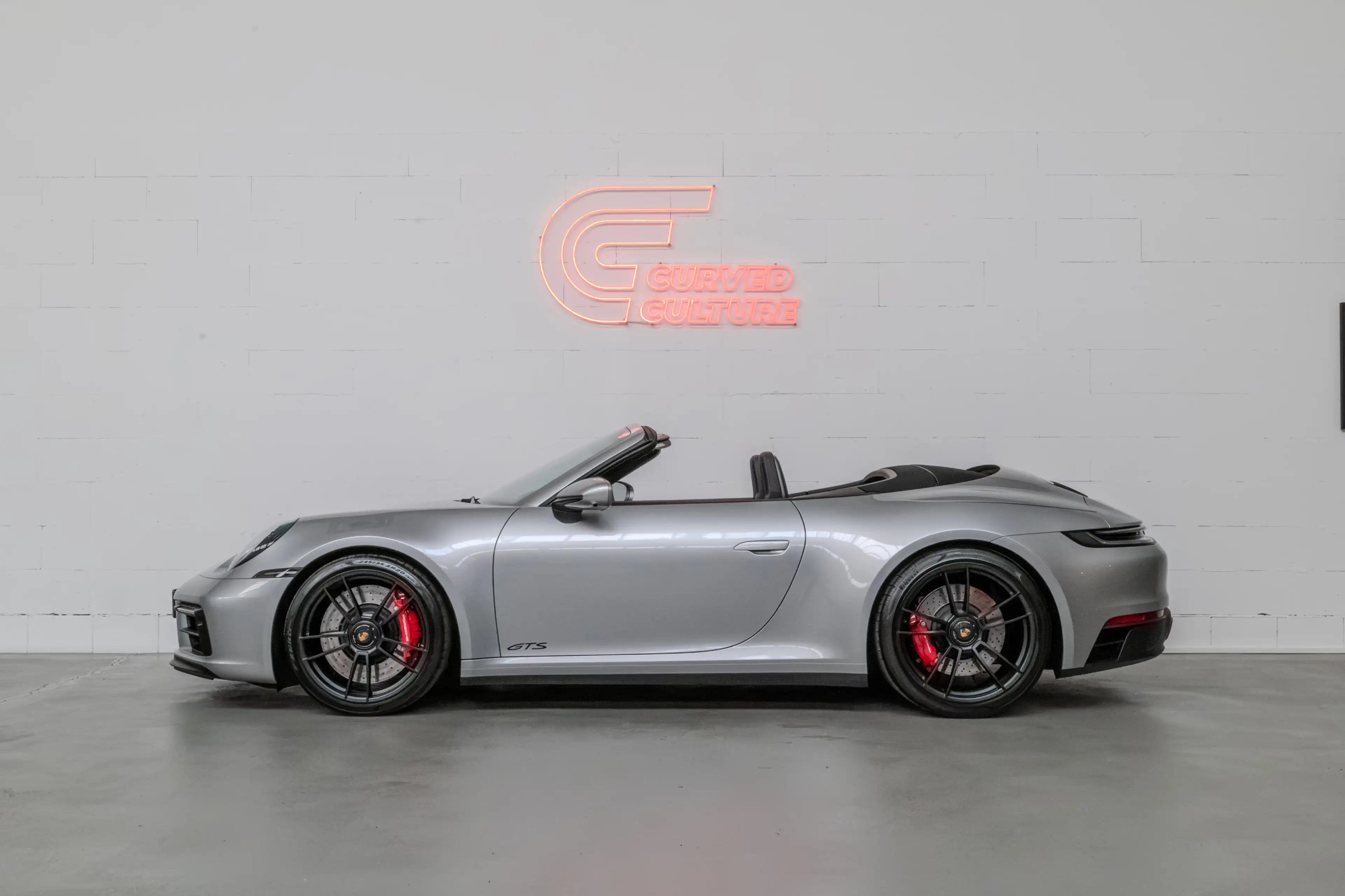 Porsche 992 Carrera GTS Cabriolet I InnoDrive I APPROVED — photo 3