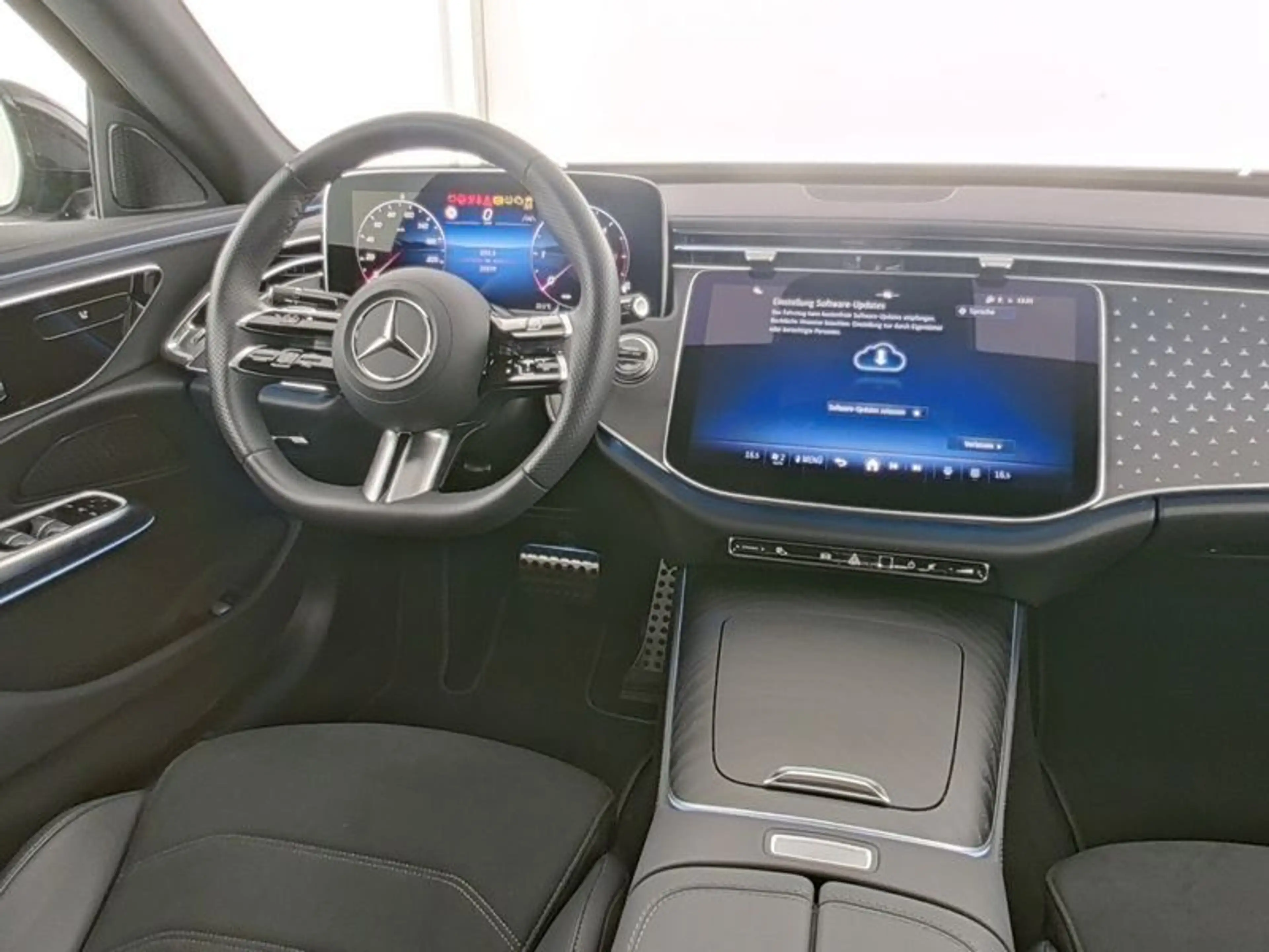 Mercedes-Benz E 220 d AMG Advanced/Pano/20"/360-Kamera/Night — photo 6
