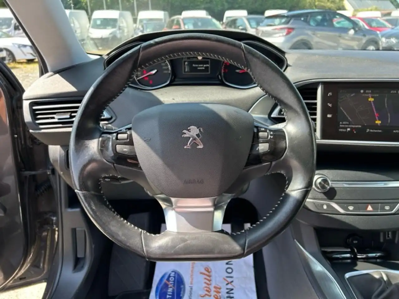 Peugeot 308 308 — photo 8