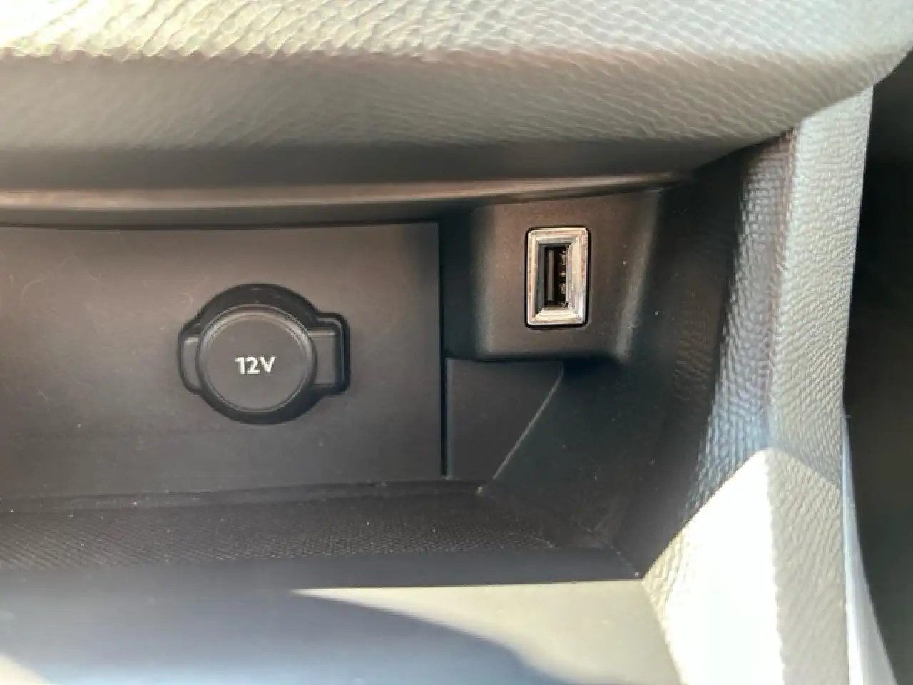 Peugeot 308 308 — photo 17