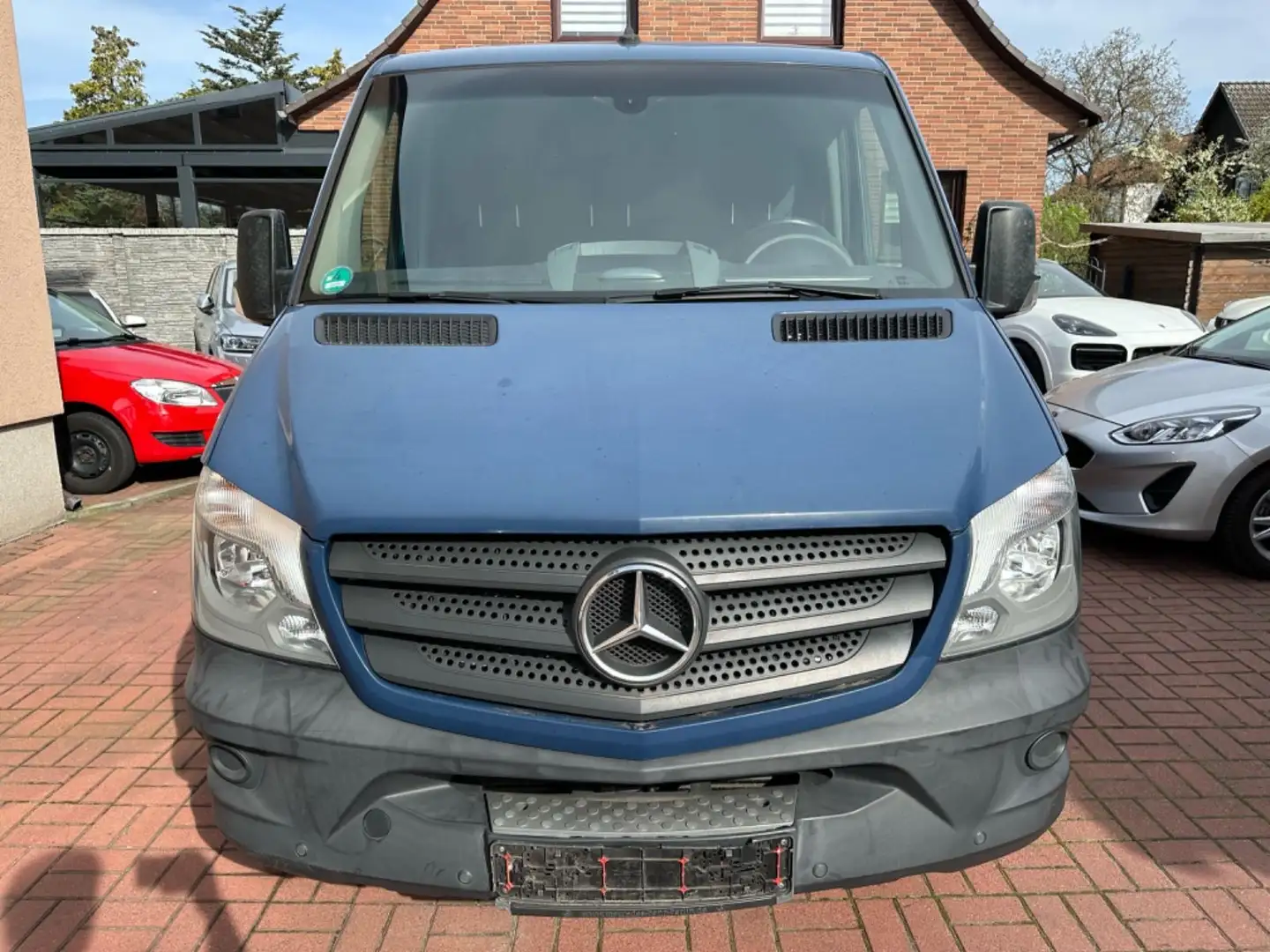 Mercedes-Benz Sprinter II Kasten 214 CDI AUT+KLIMA+NAVI+AHK Blauw - 2