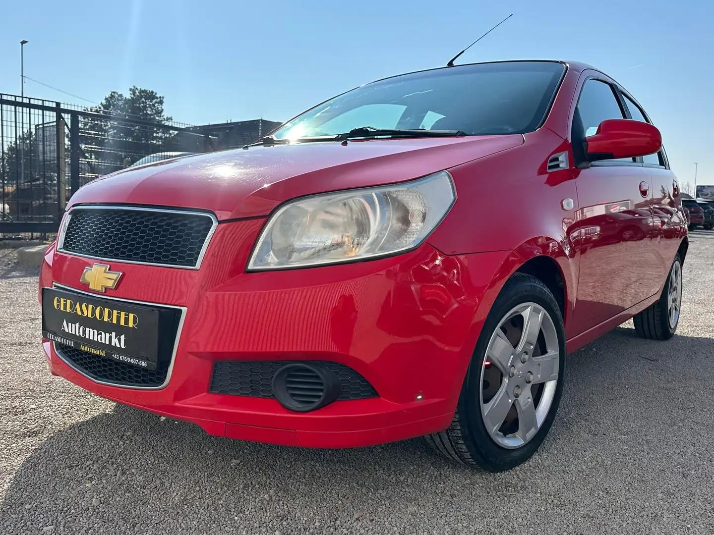 Chevrolet Aveo 1.2 SE //Neues Pickerl// Rot - 2