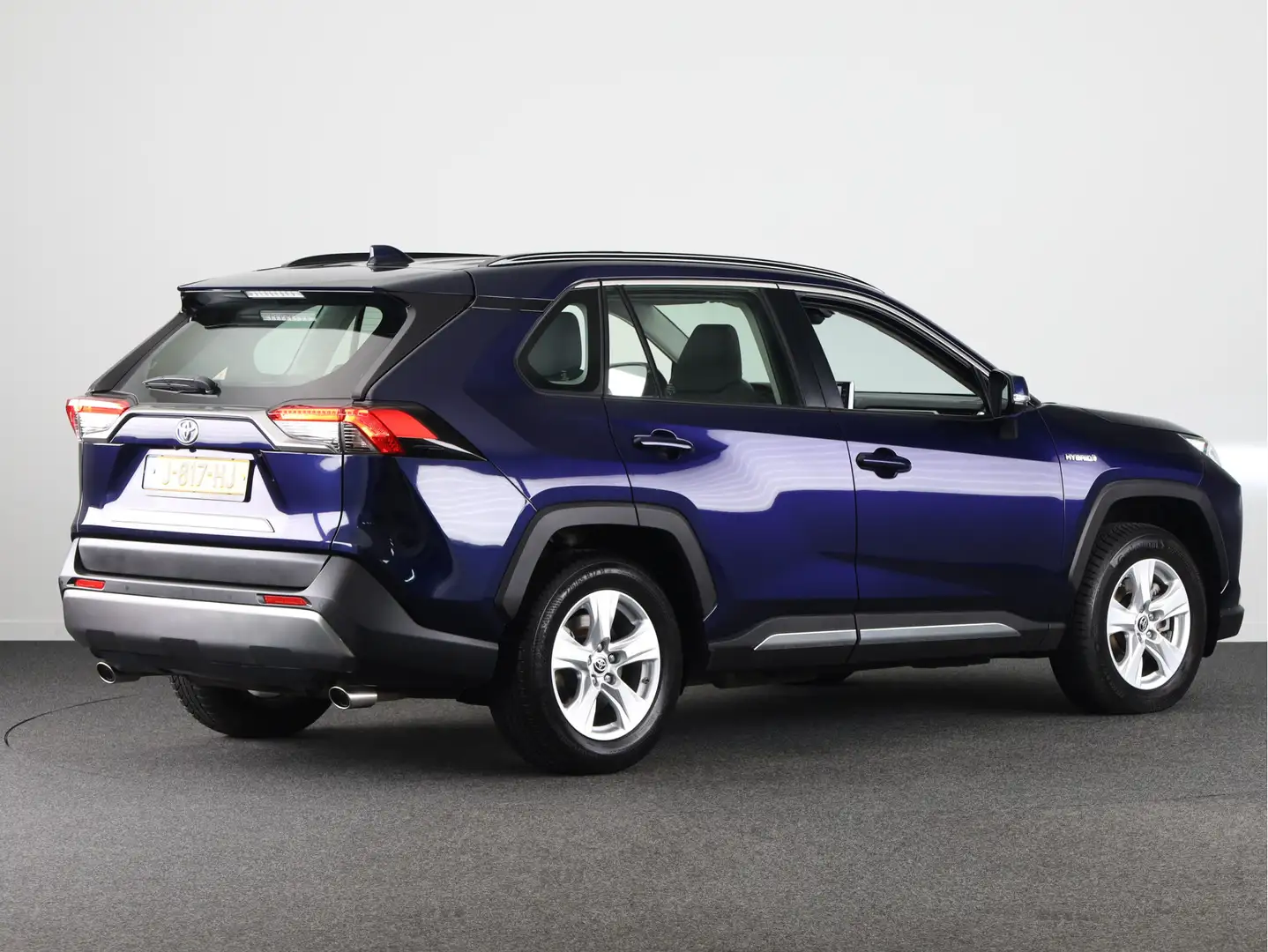 Toyota RAV 4 2.5 Hybrid Active | NL-Auto | Dealer onderhouden | Blauw - 2