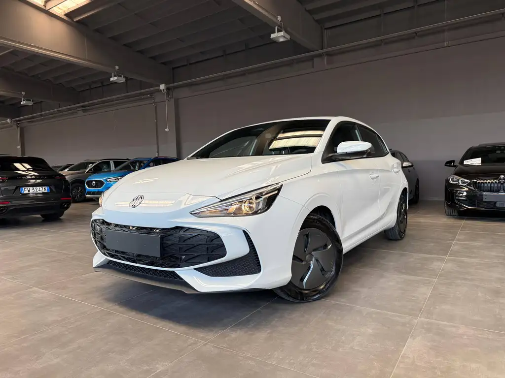 MG MG3 2025 из Европы — купить под ключ