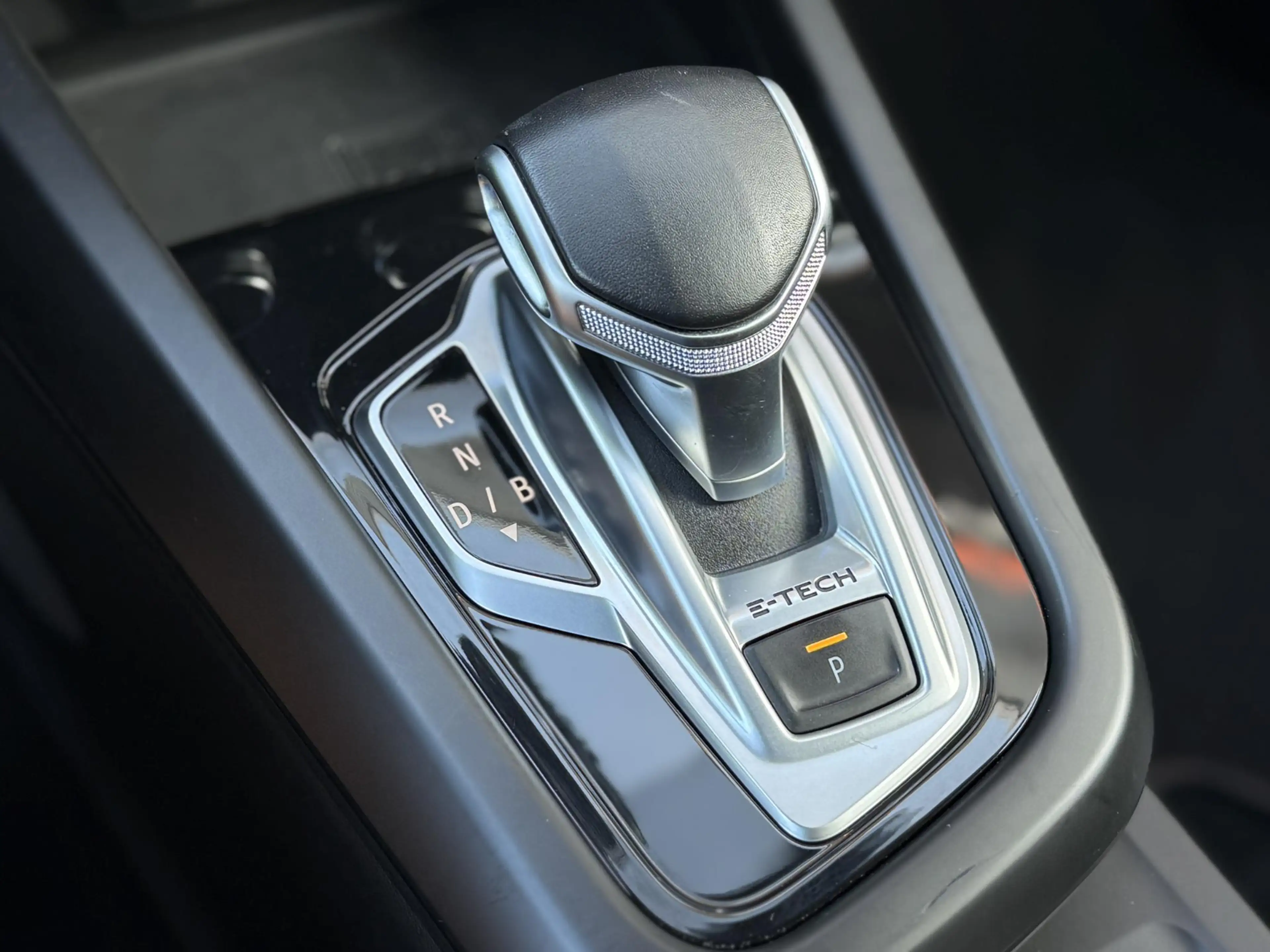 Renault Arkana 1.6 E-Tech Hybrid 145 R.S. Line l Stoelverwarming — photo 20