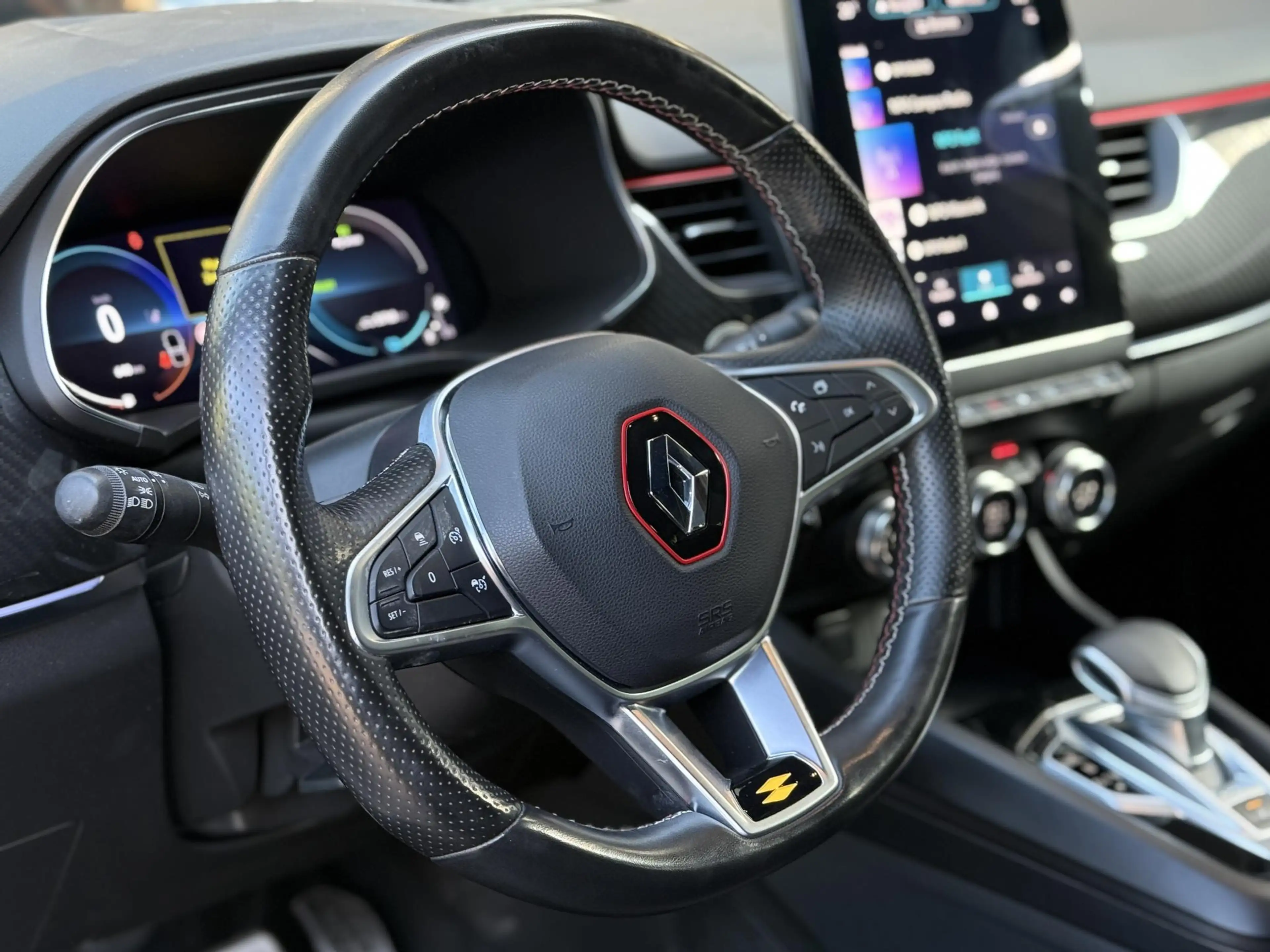 Renault Arkana 1.6 E-Tech Hybrid 145 R.S. Line l Stoelverwarming — photo 4