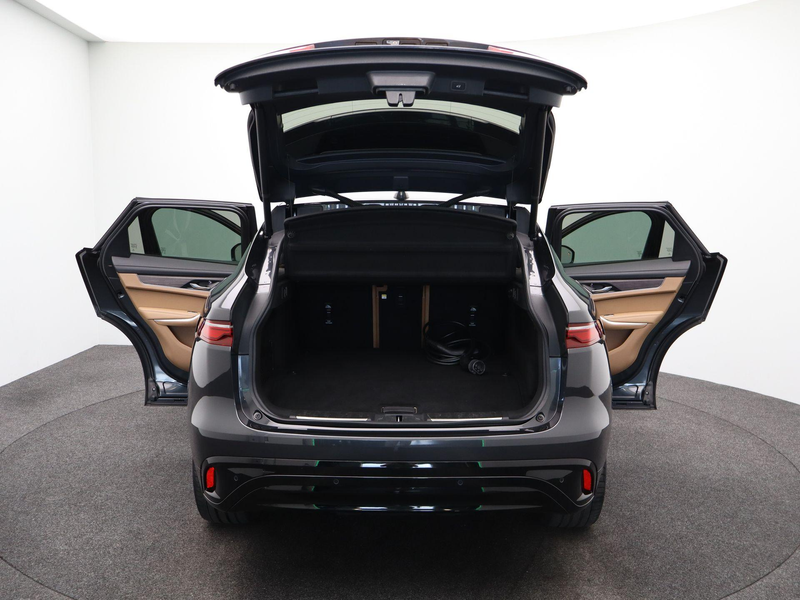Jaguar F-Pace 2.0 P400e PHEV Limited Edition R-Dynamic SE — photo 13