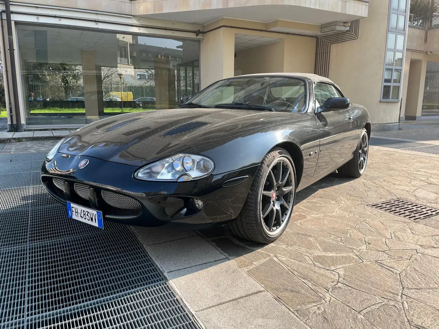 Jaguar XKR 4000 Supercharged cabrio imm. 2000 Negro - 2